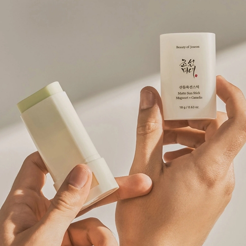 Beauty of Joseon Matte Sun Stick  Mugwort+Camelia 18g