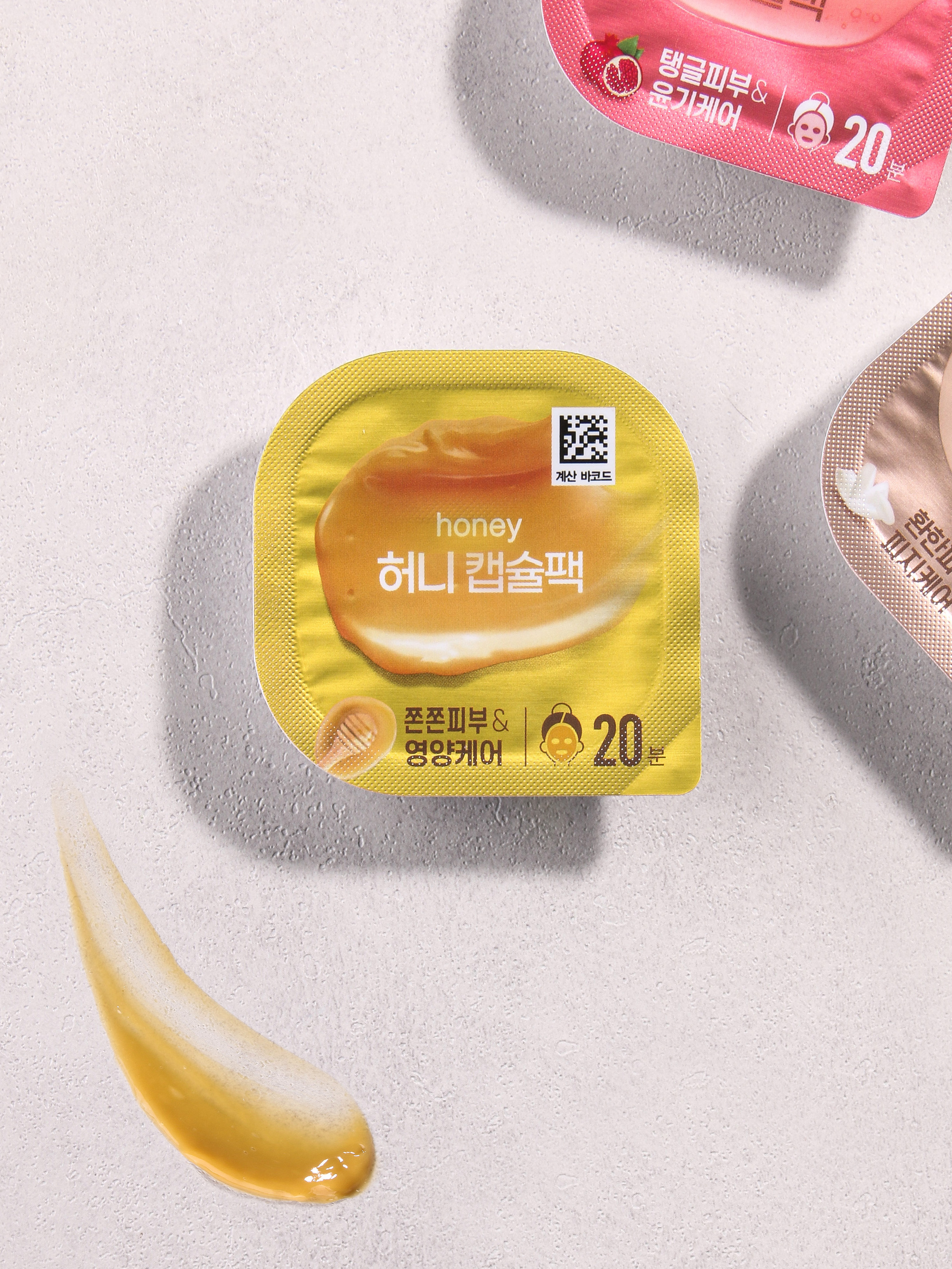 DAISO honey capsule pack