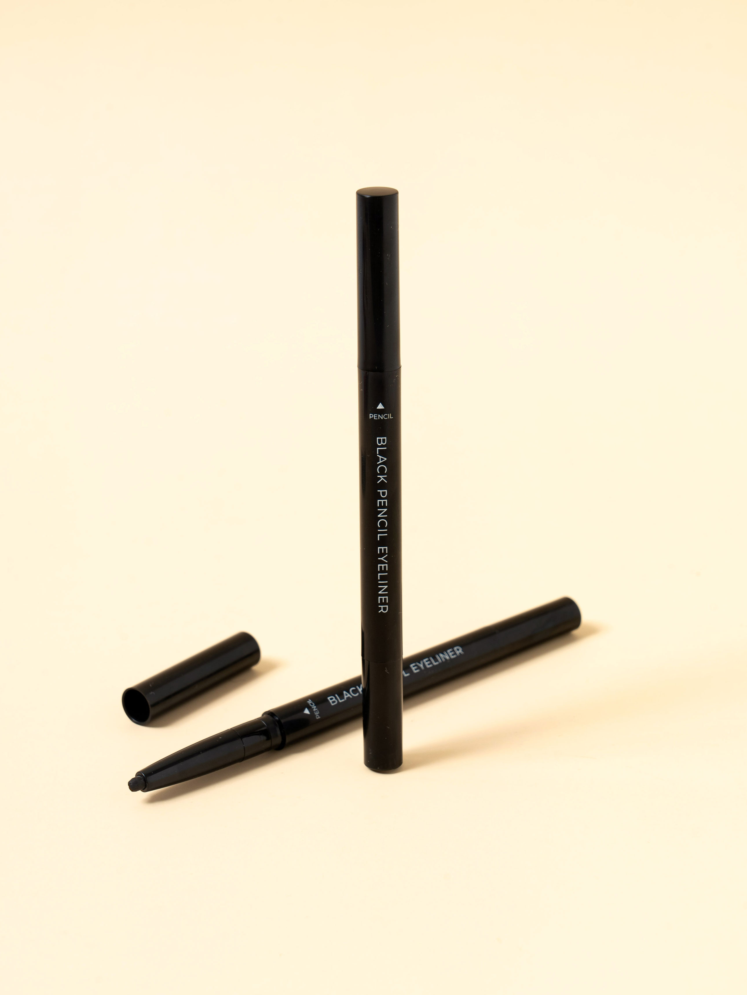 DAISO NEWstylish Auto Eyeliner Pencil (Black)