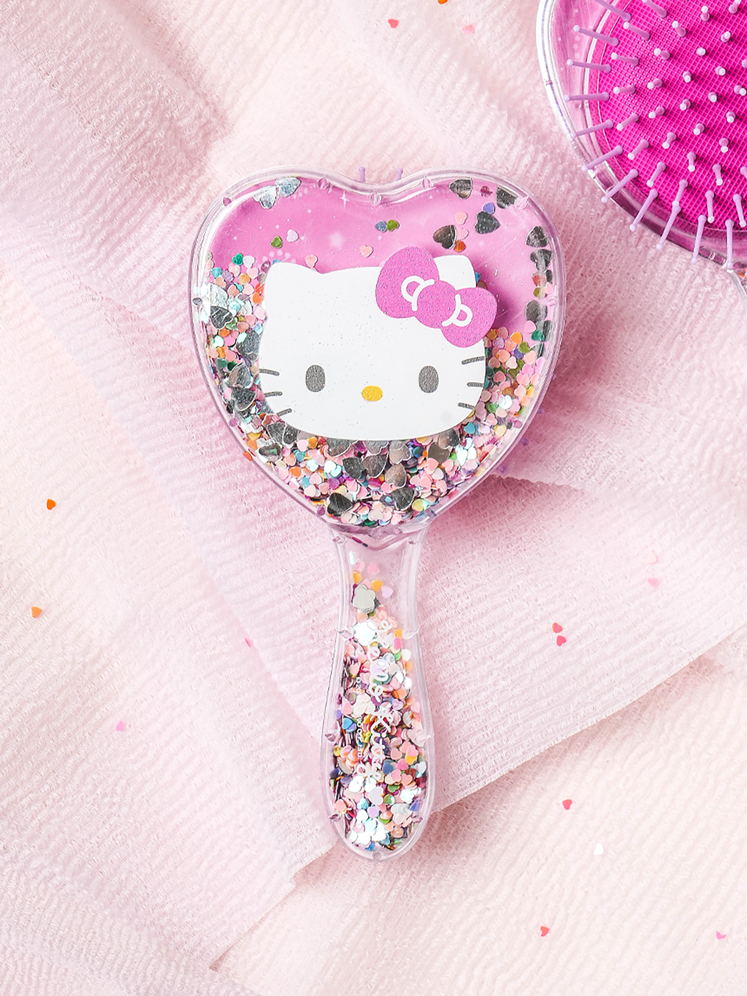 DAISO Hello Kitty Glitter Hairbrush