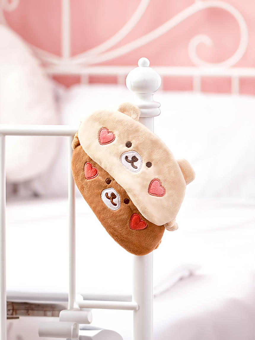 DAISO Heart embroidery sleep mask