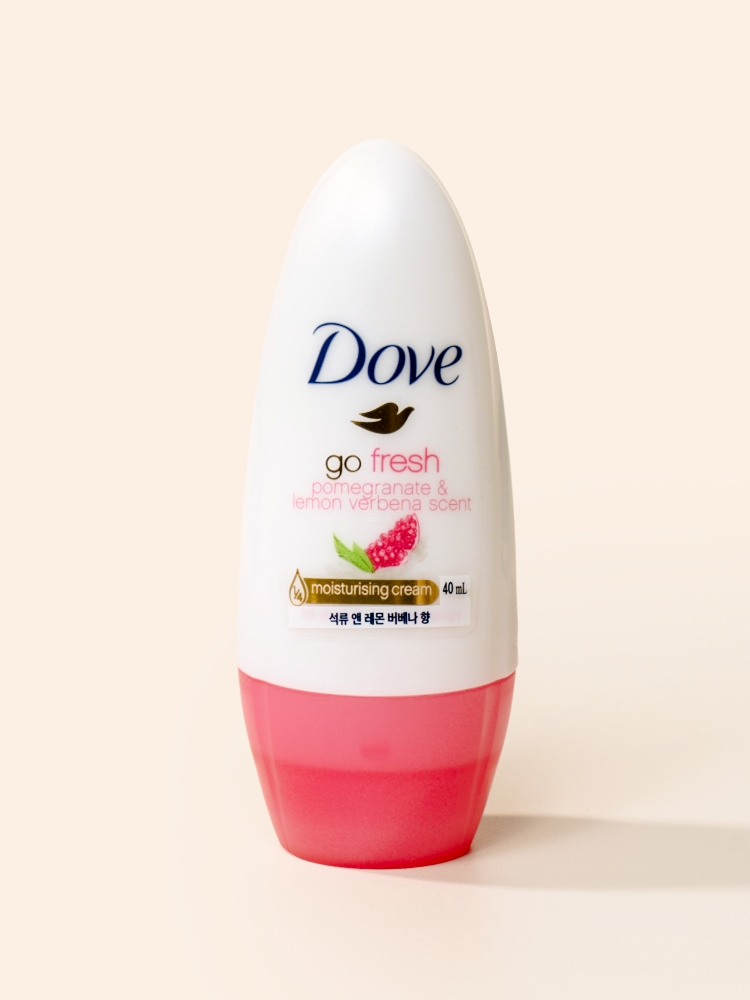 DAISO Dove Deo Roll-On Pomegranate & Lemon Verbena 40ml