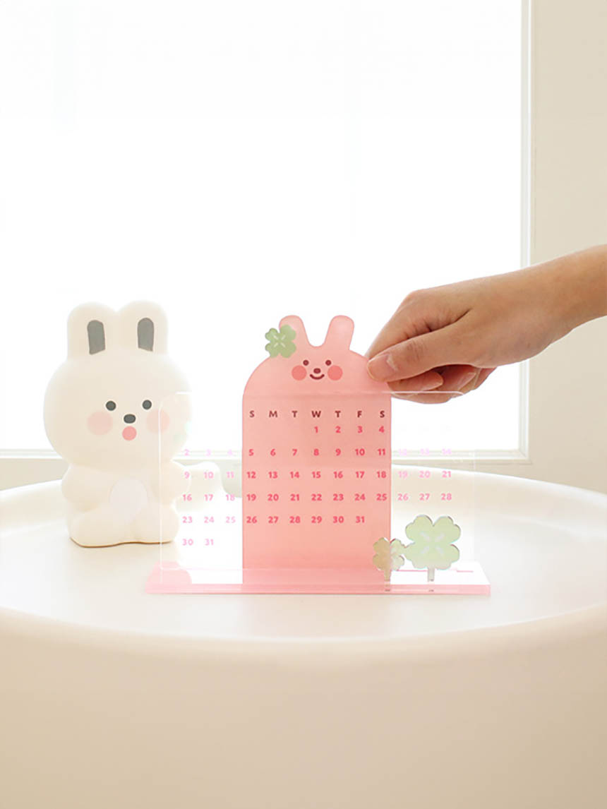 DAISO rabbit acrylic perpetual calendar