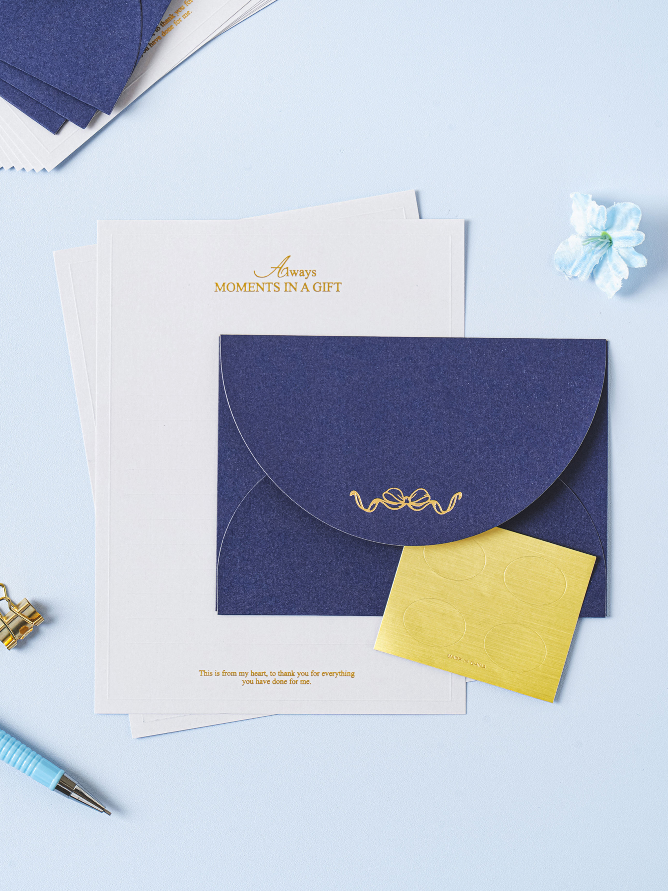 DAISO Advanced_Navy Gold Foil Letter Set (4Set)