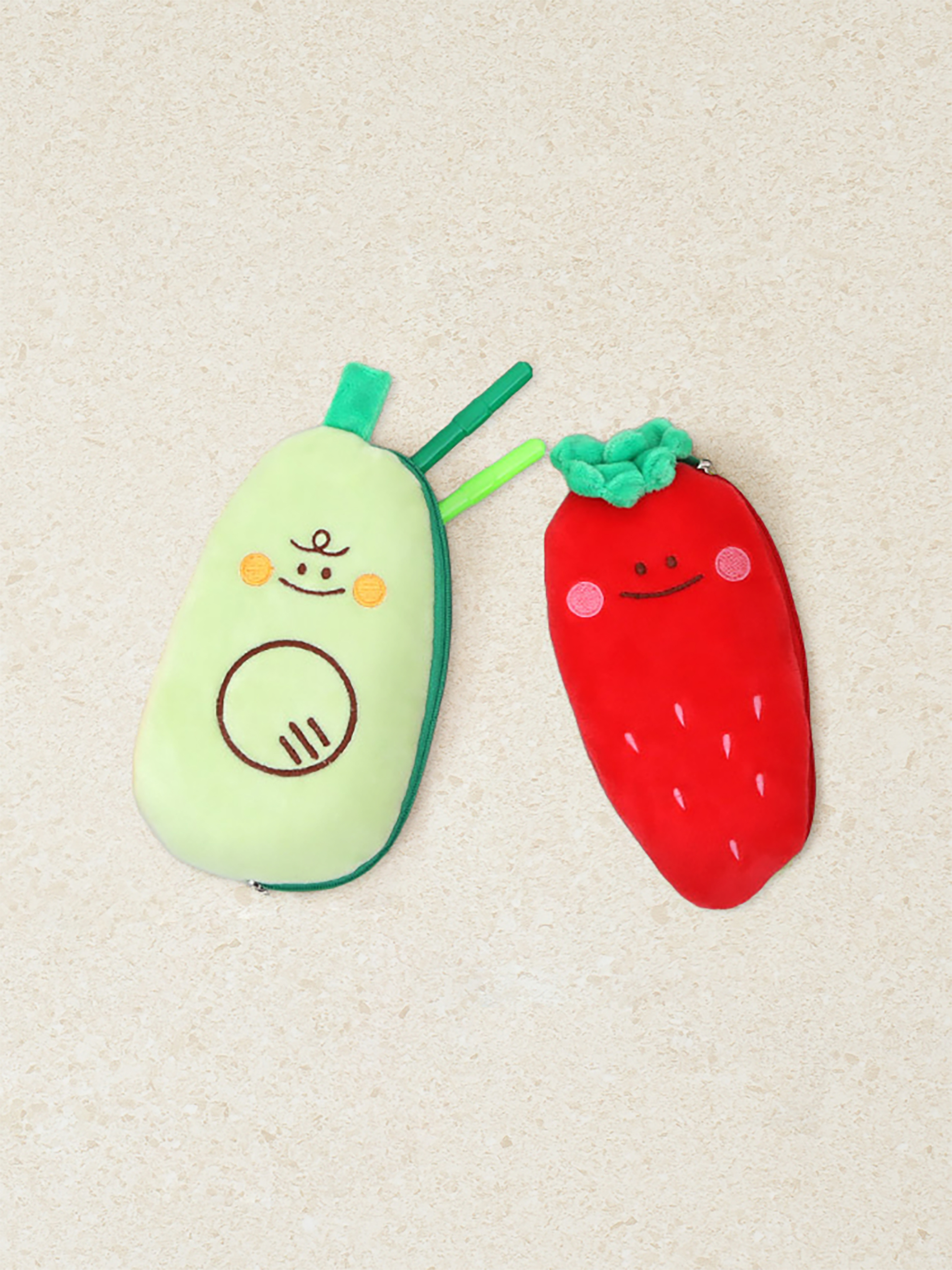 DAISO Fruit shaped pen case