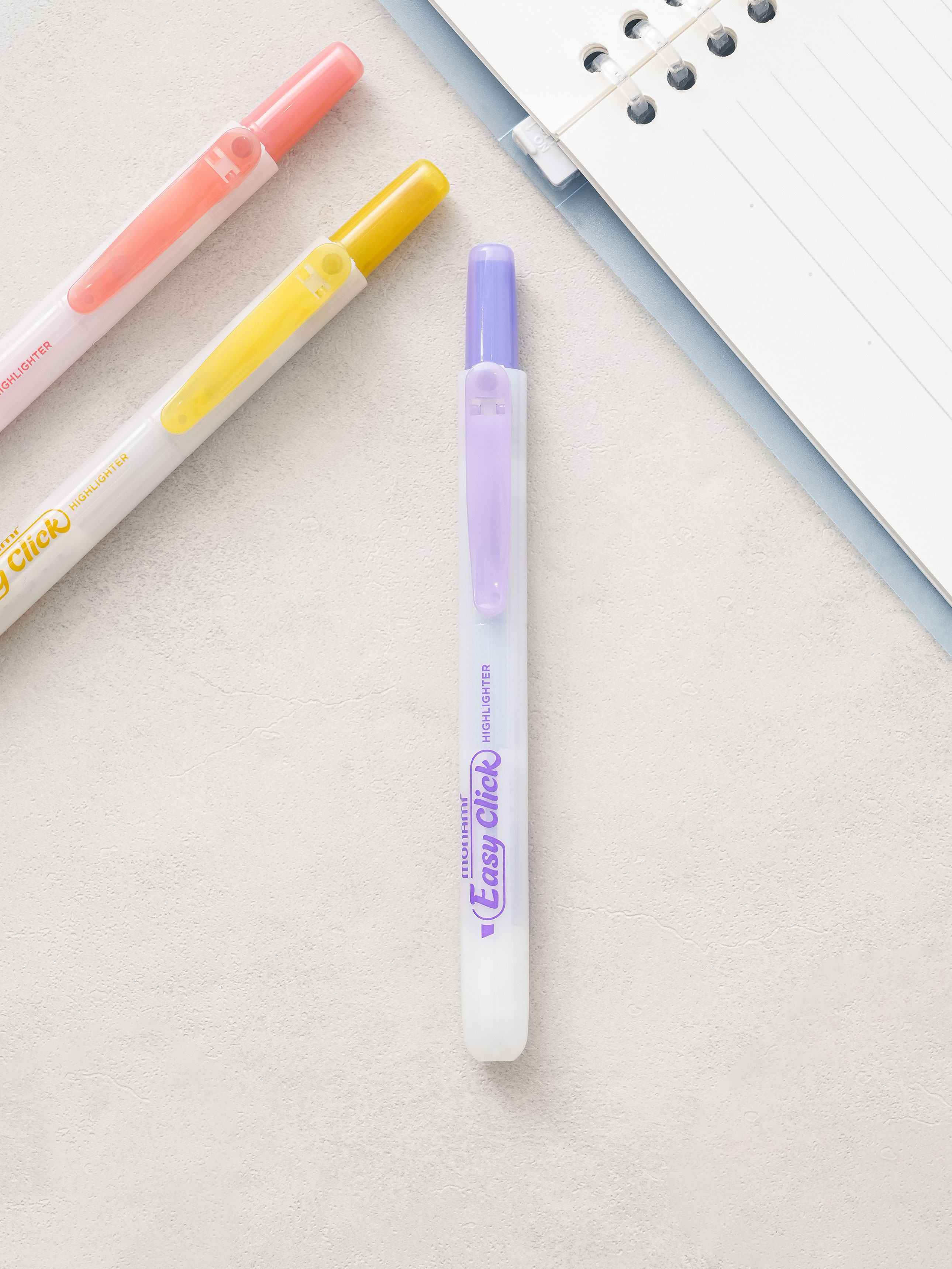 DAISO Monami Easy Click Highlighter (Pastel Purple)