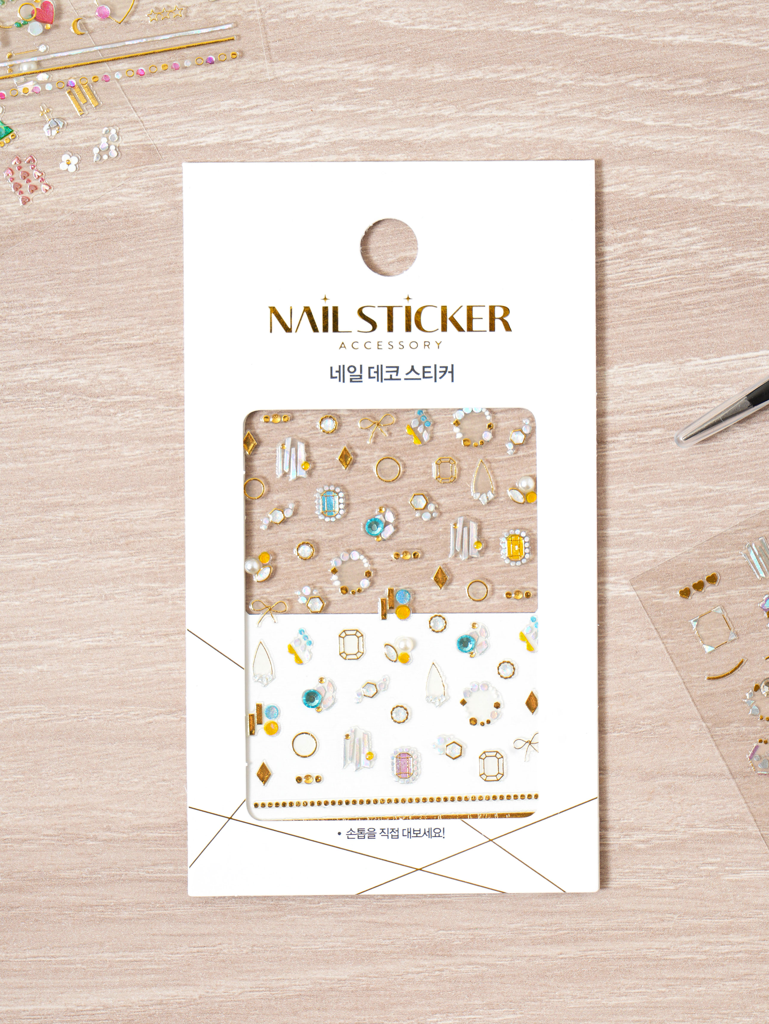 DAISO stone&gold and silver nail stickers