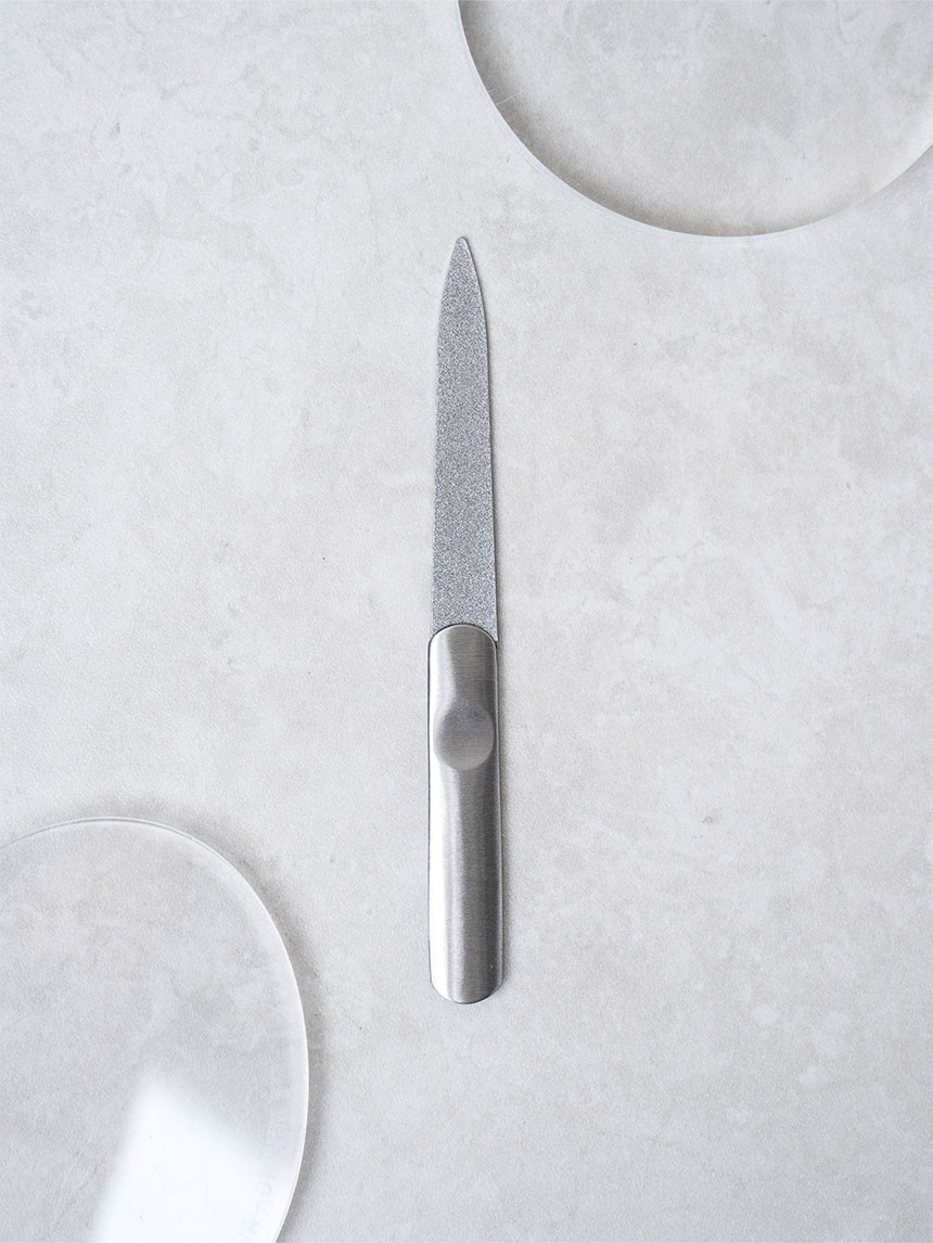 DAISO Stainless nail care file