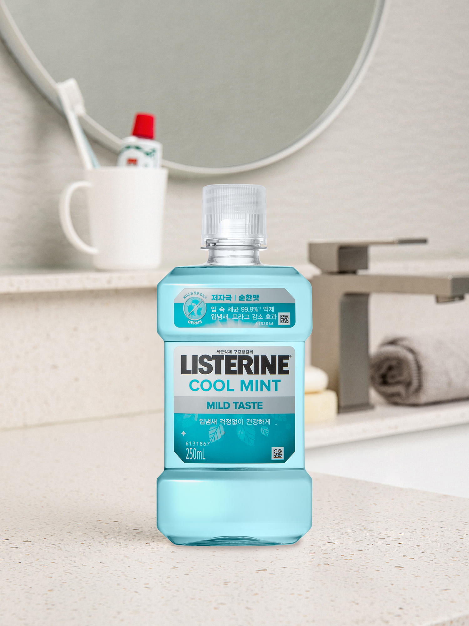 DAISO Listerine Cool Mint Mild (250ml)