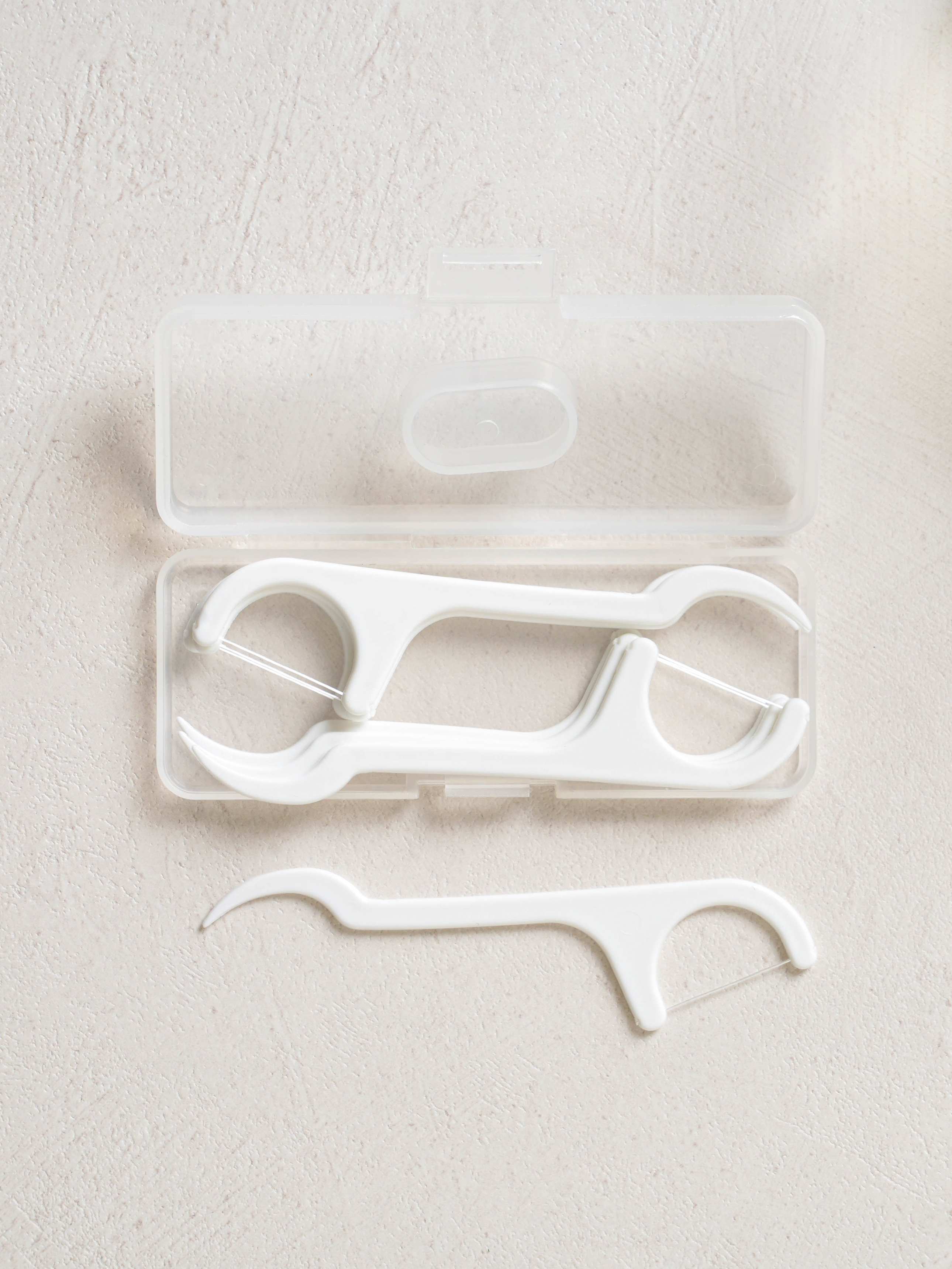 DAISO Disposable interdental floss 100P (fine thread)