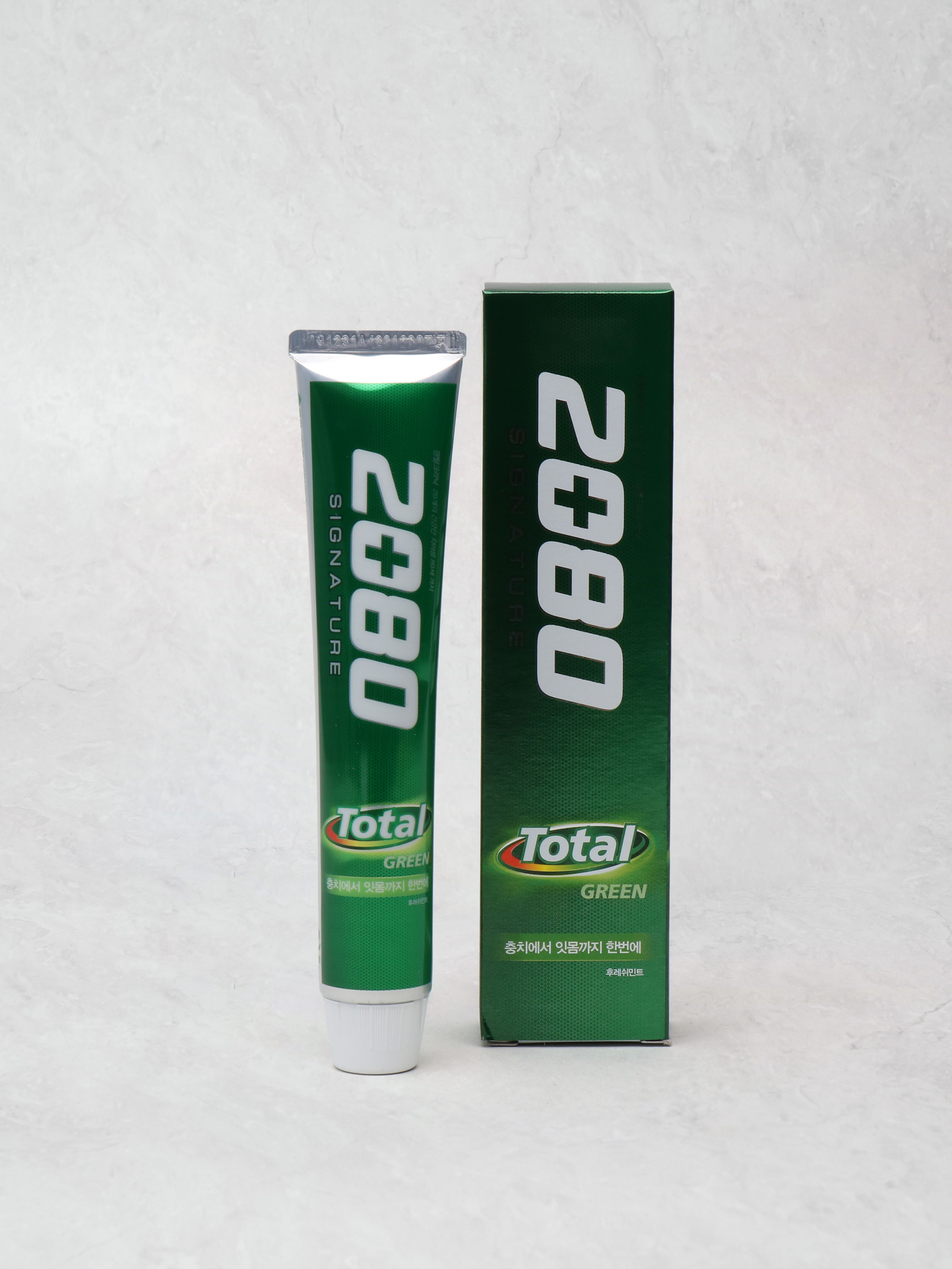 DAISO 2080 Signature Total Green Toothpaste 90g