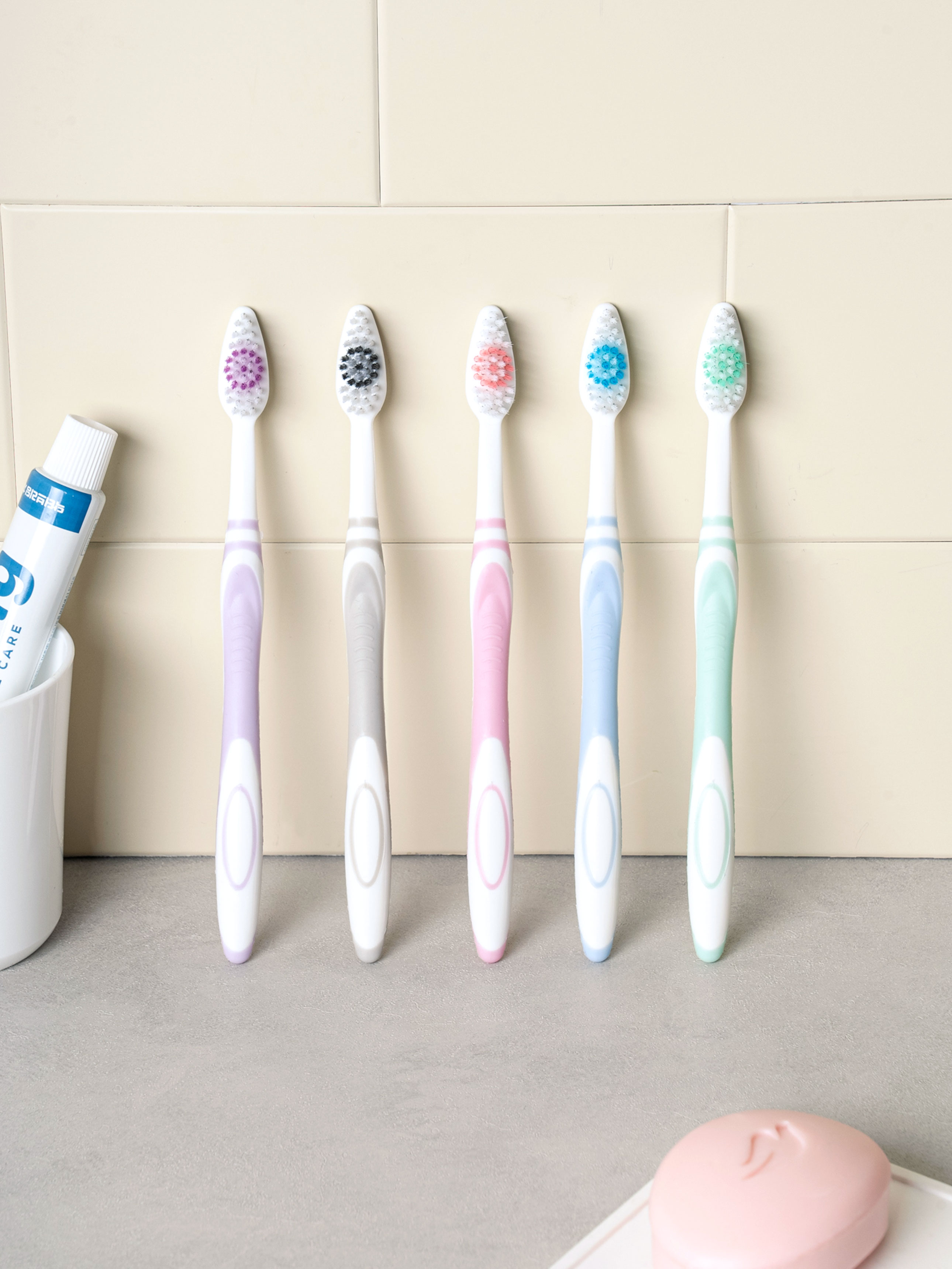 DAISO Colored toothbrush head toothbrush 5PSet