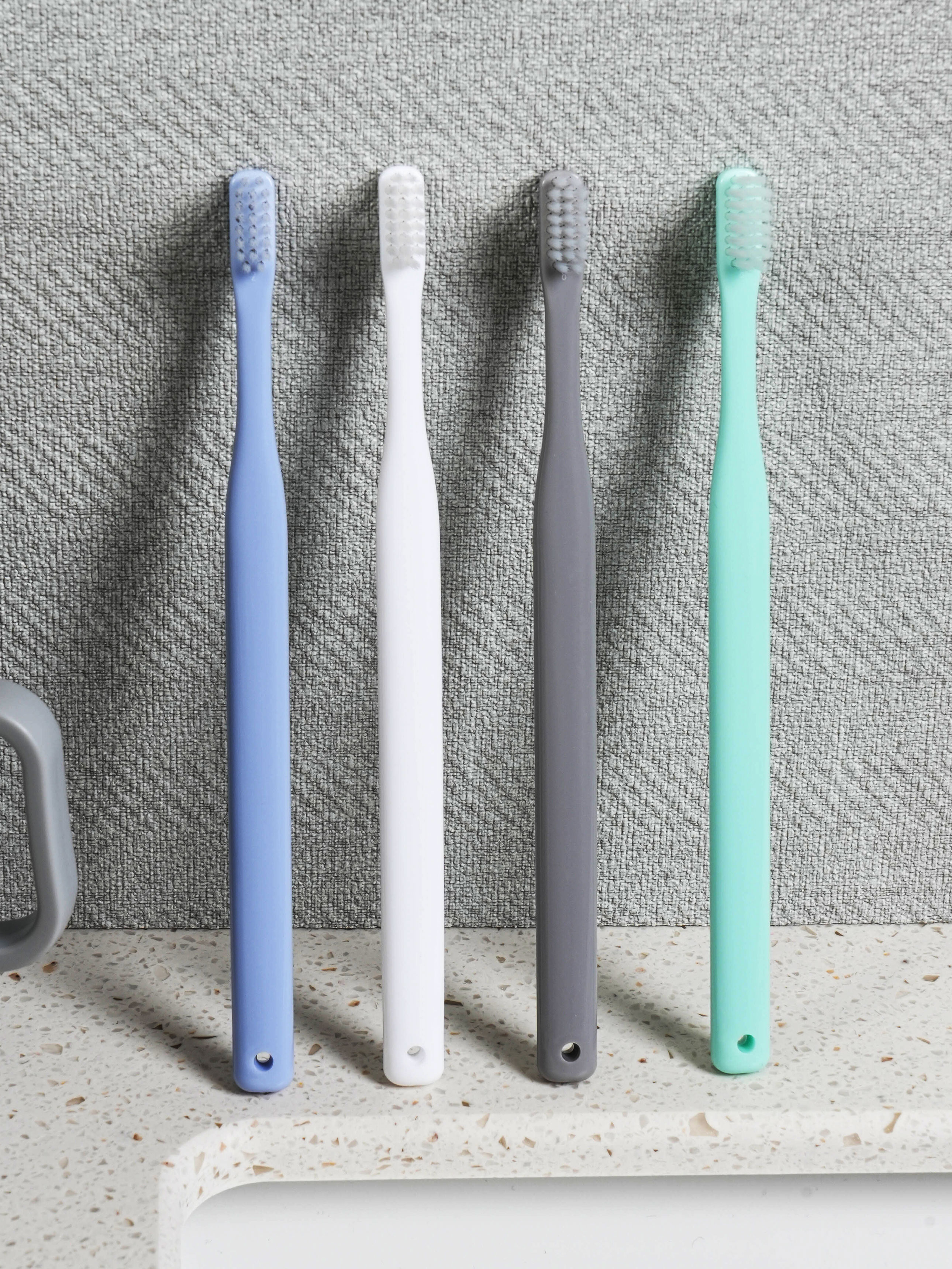 DAISO Small head toothbrush (fine bristles) 4 pieces