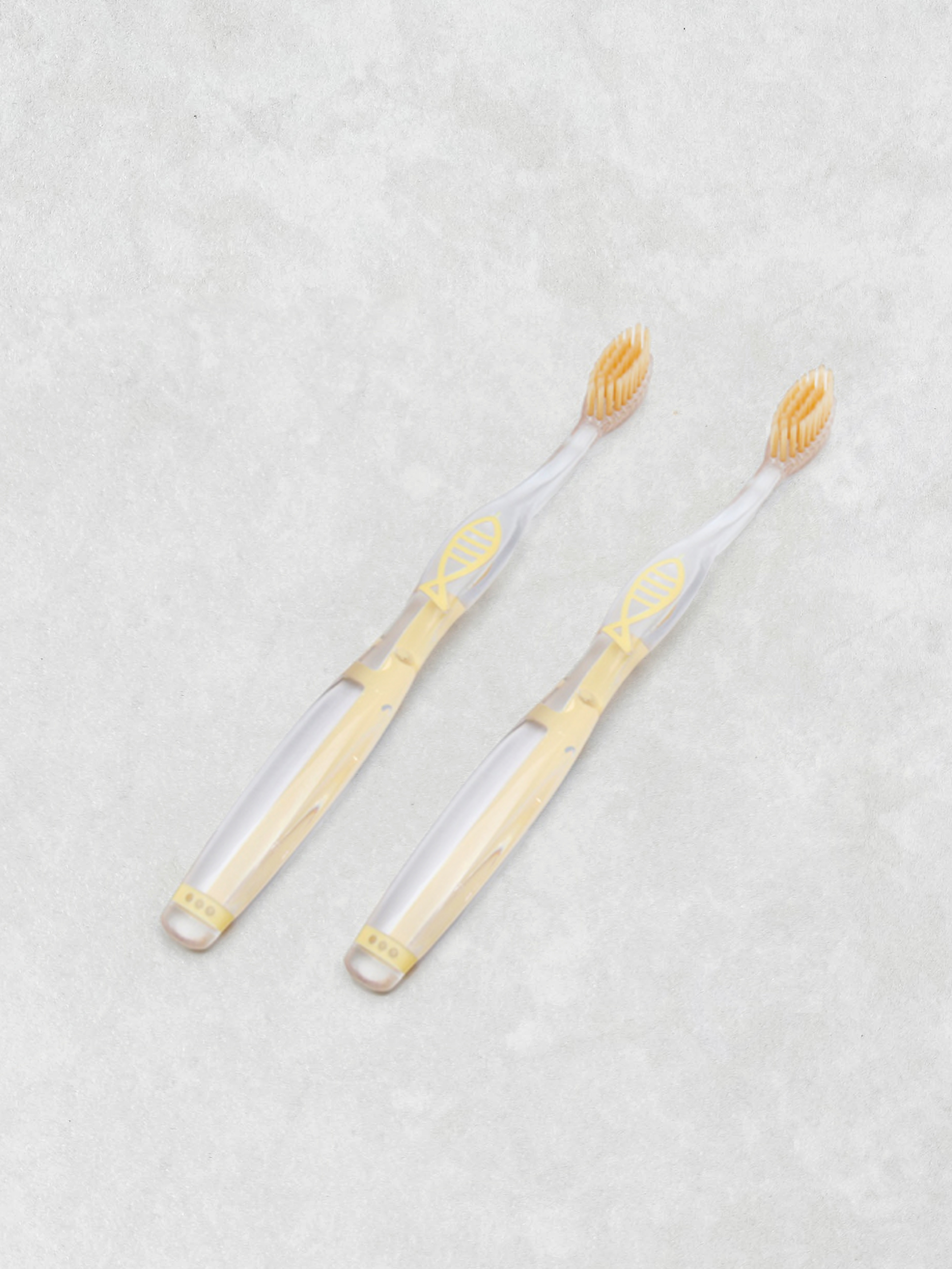 DAISO Functional toothbrush 2P (for weak gums)