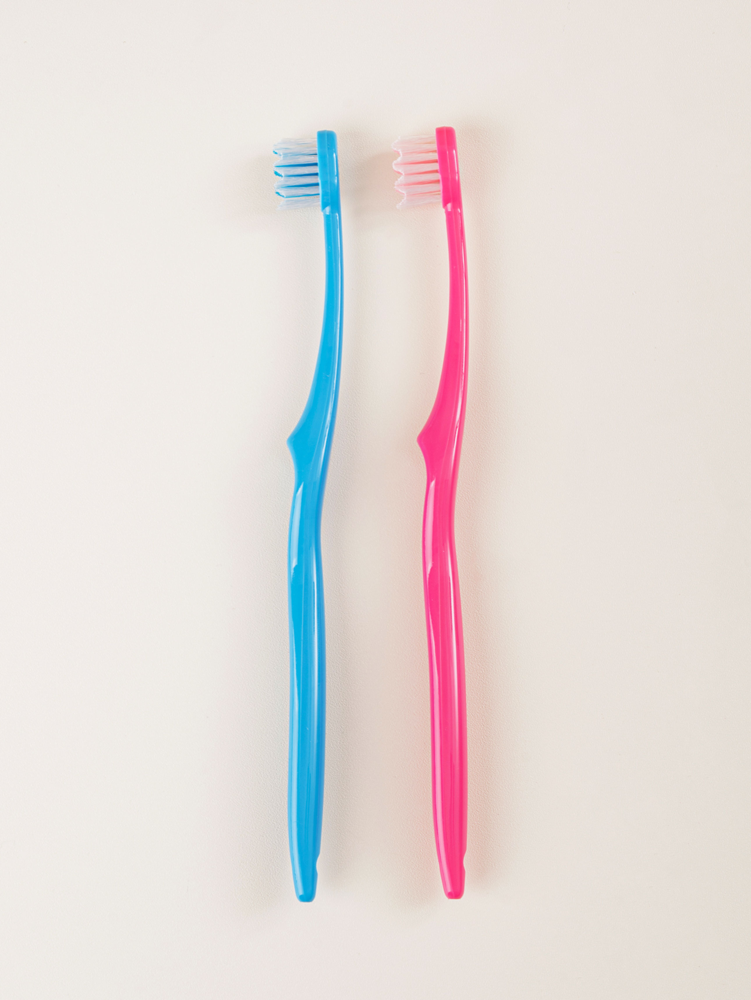 DAISO Compact Wave Double Bristle Toothbrush 2-Pack