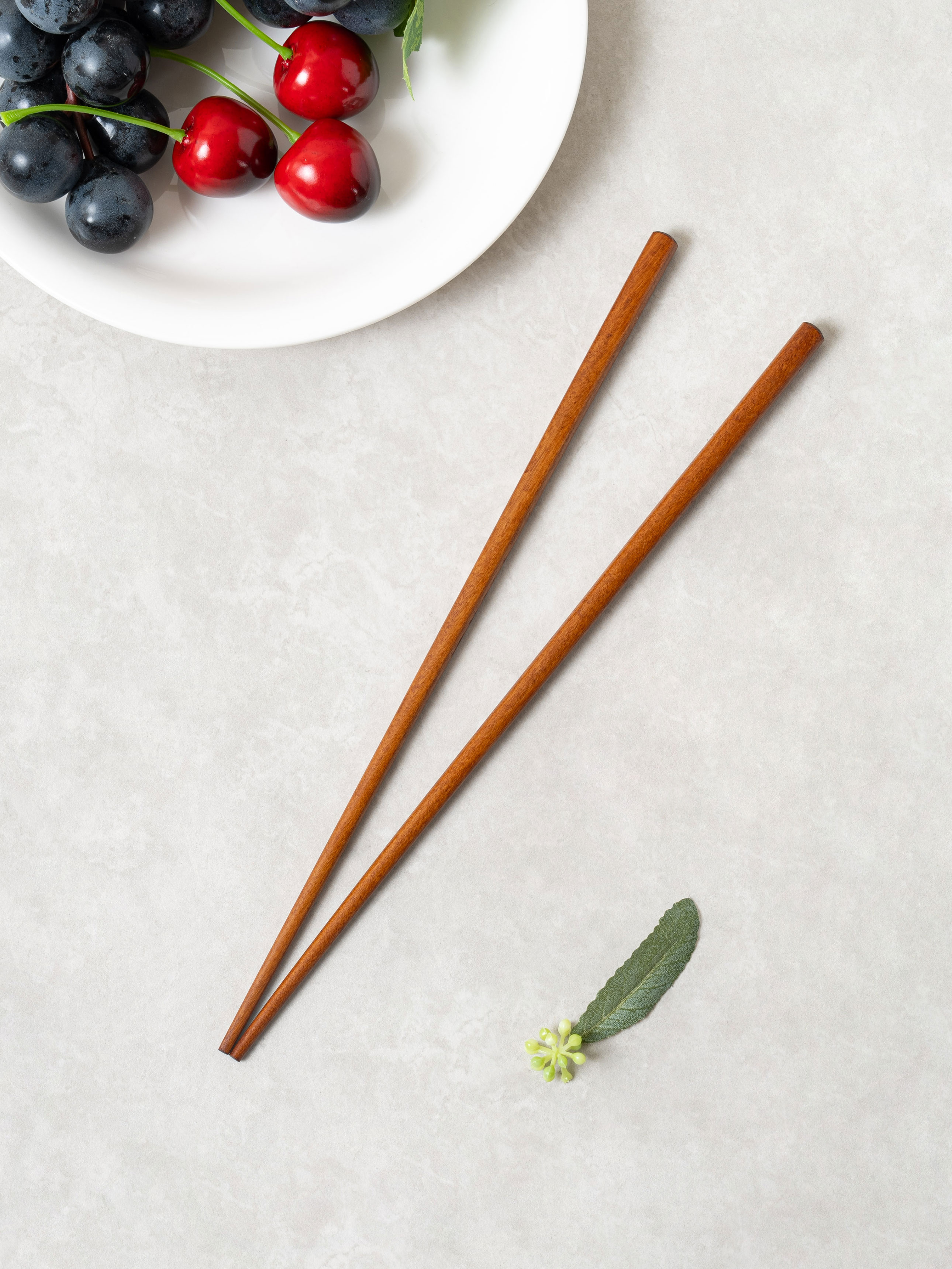 DAISO Natural lacquer wooden chopsticks (23cm)