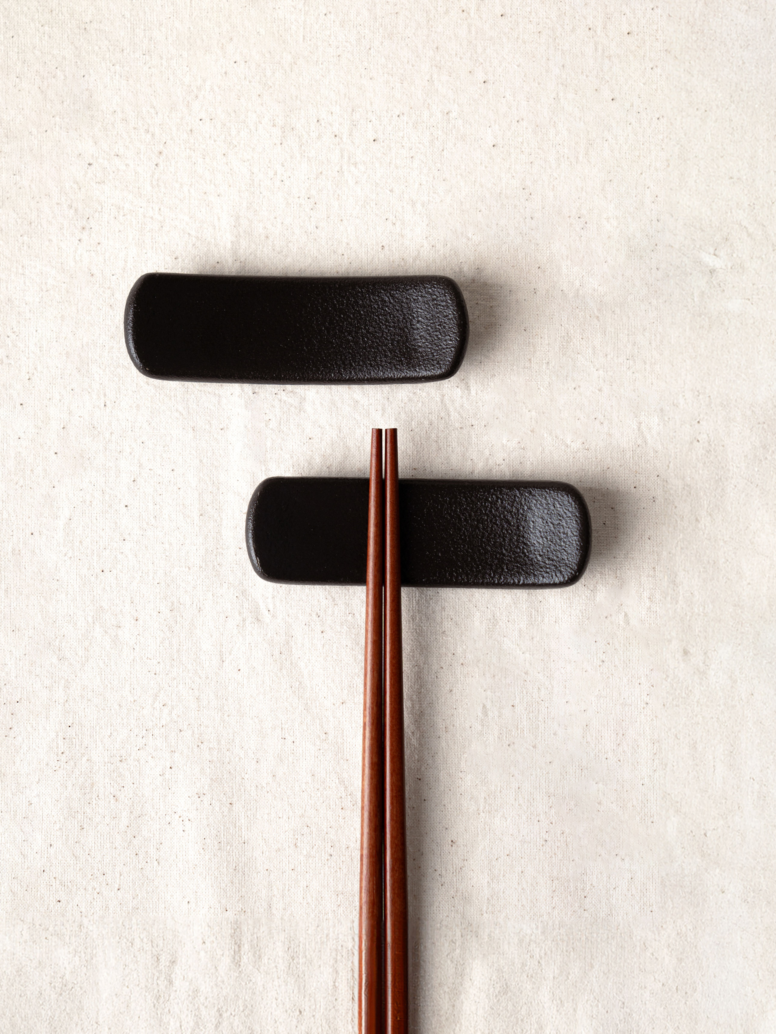 DAISO Heated spoon holder (2 pieces/set)