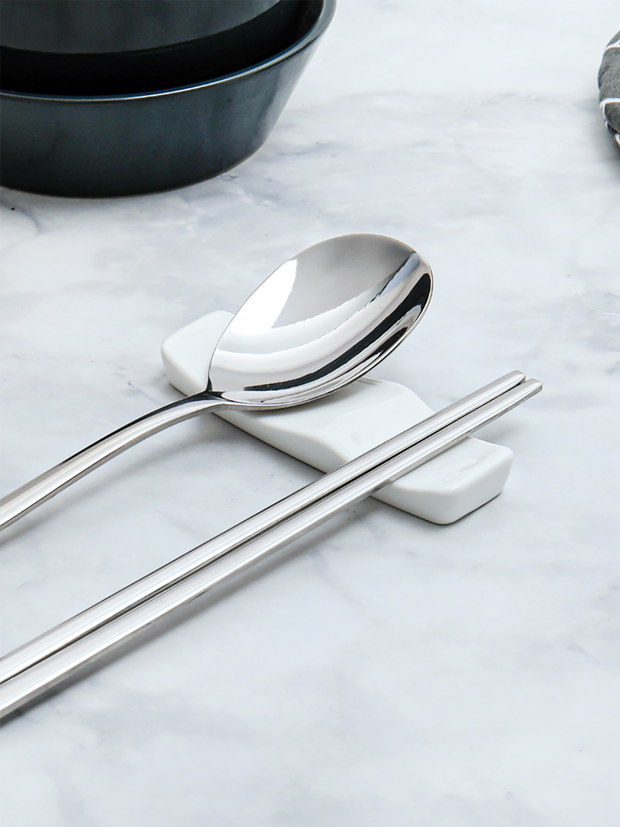 DAISO Simply White Spoon Rest (2P)