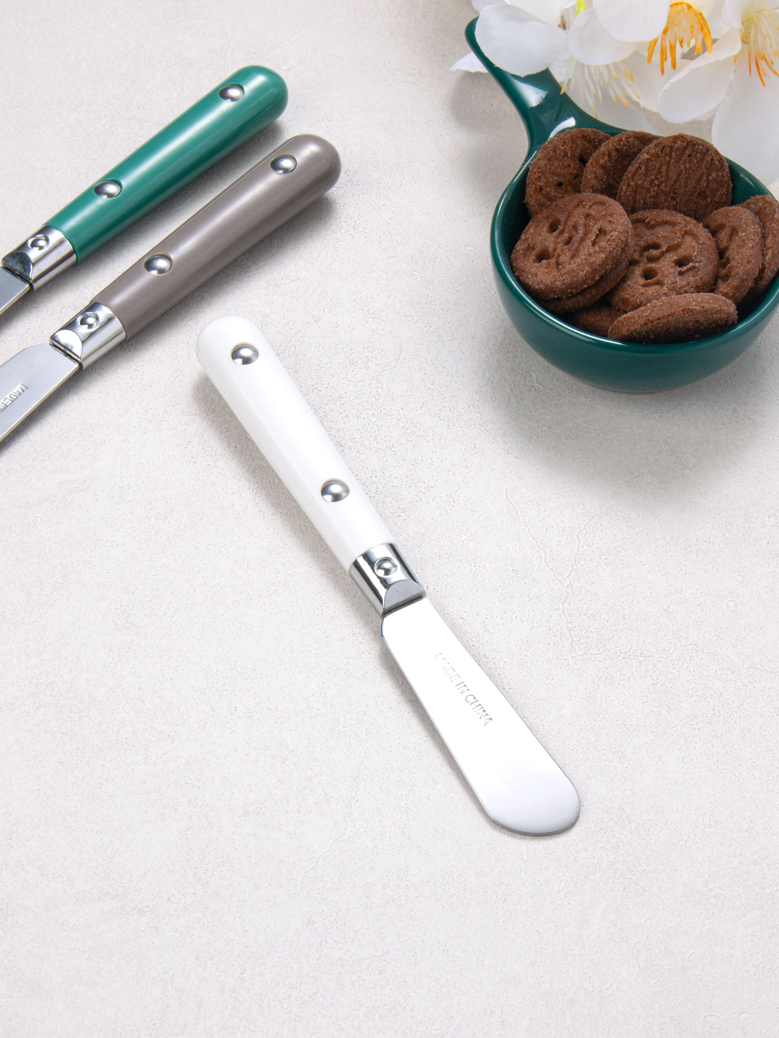 DAISO Vintage Point Butter Knife