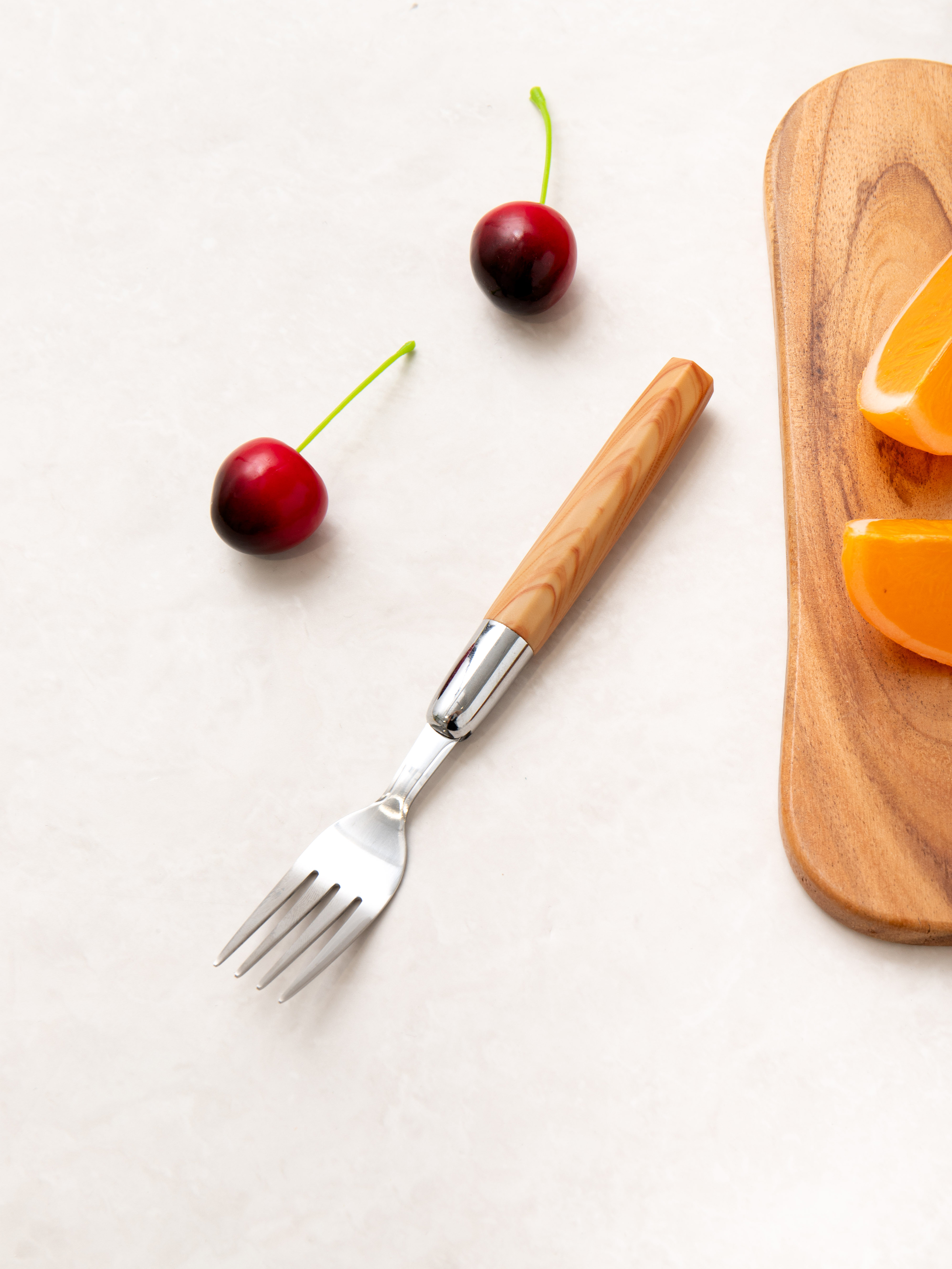 DAISO Hexagonal wood handle dessert fork