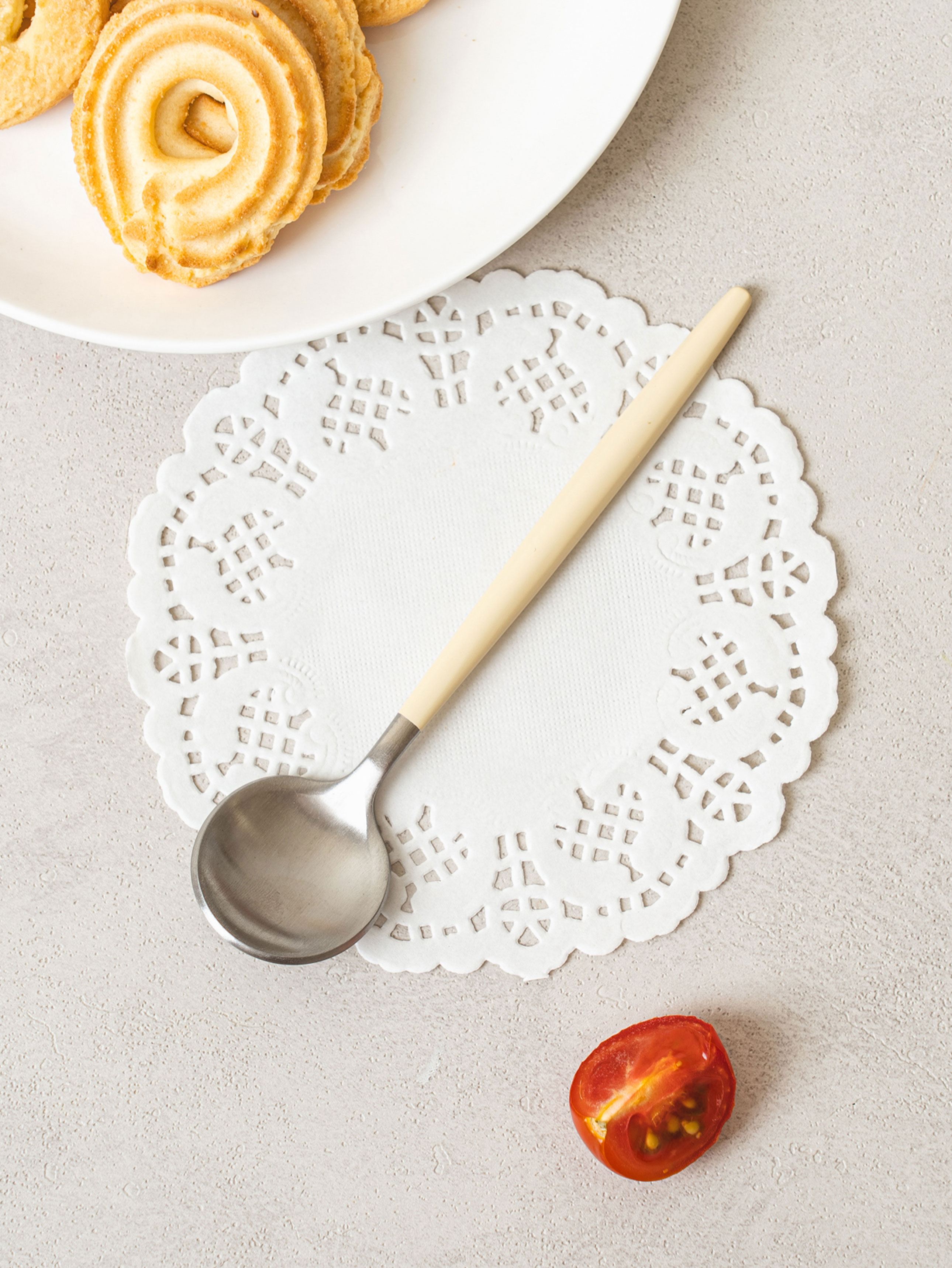 DAISO Matte Powder Handle Dessert Spoon
