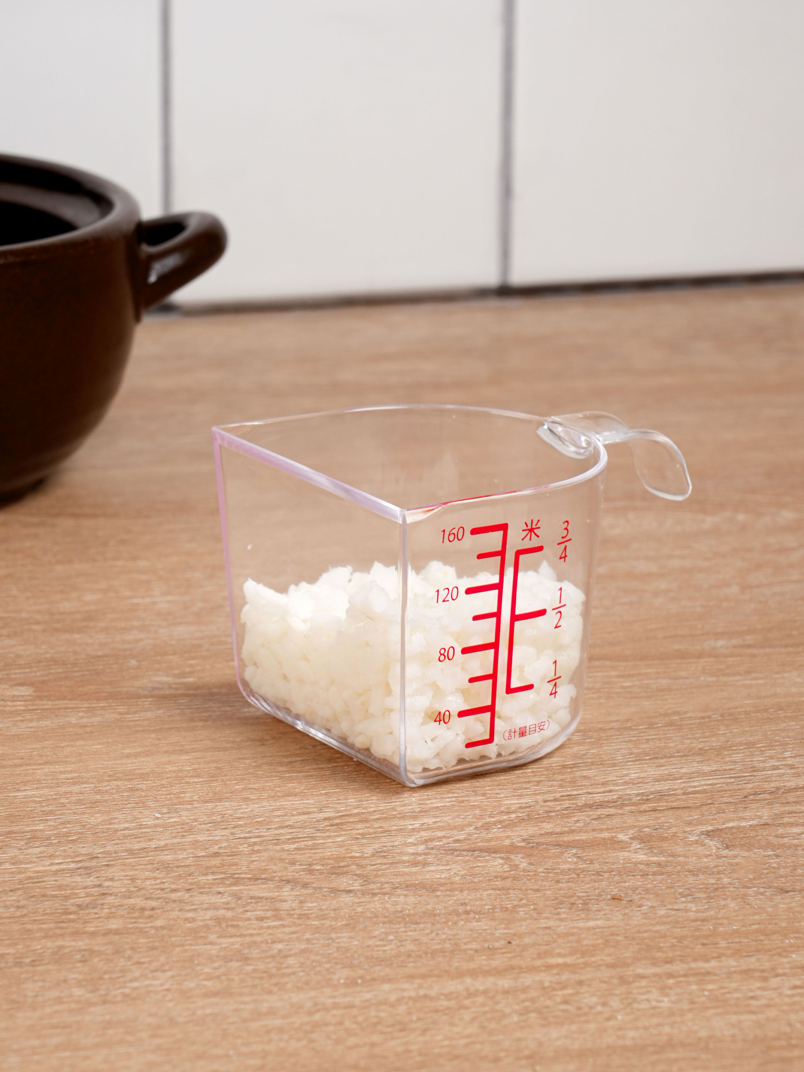 DAISO Rice measuring cup (180ml)