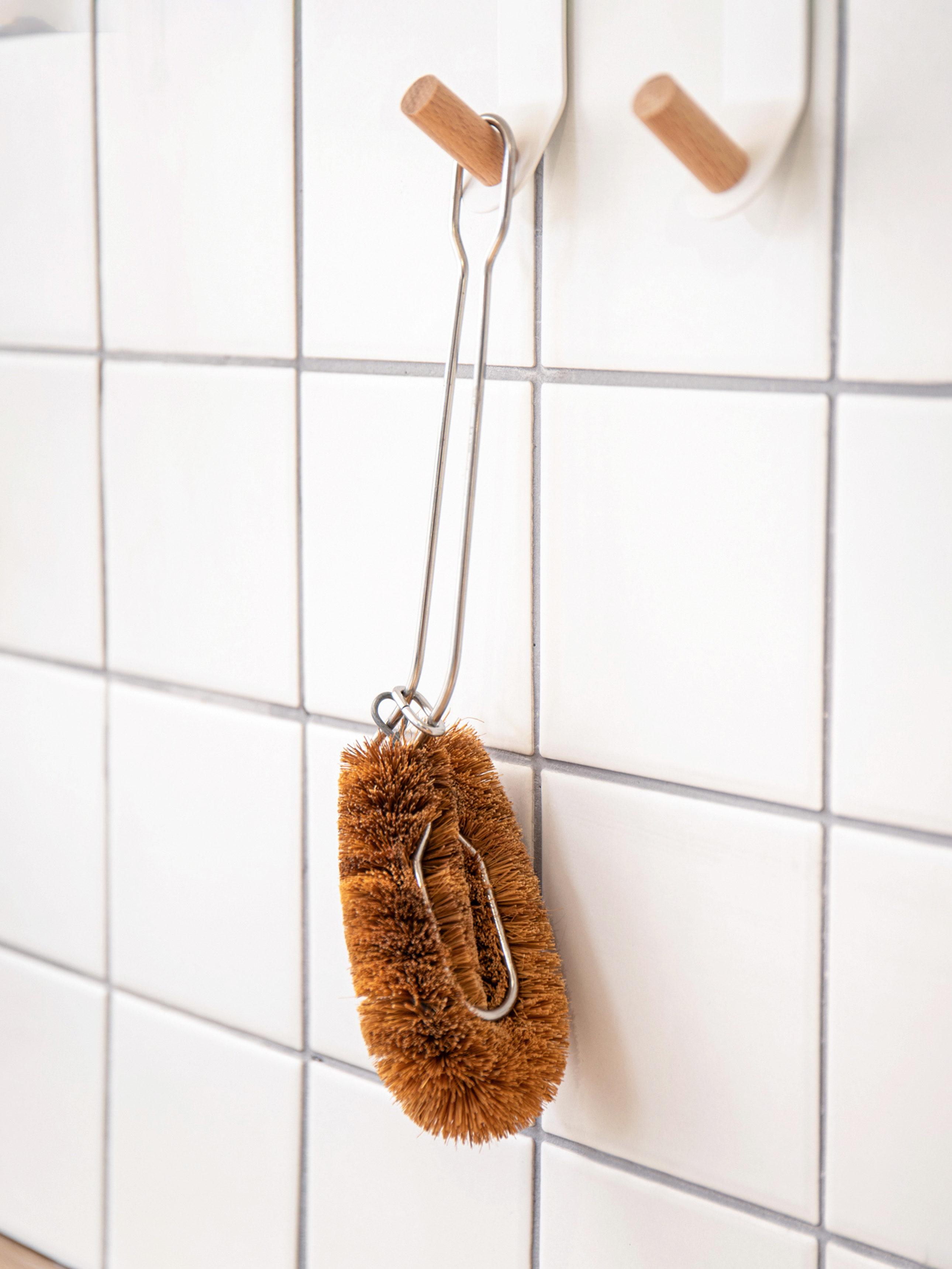 DAISO Coconut Bottle Brush (25cm)