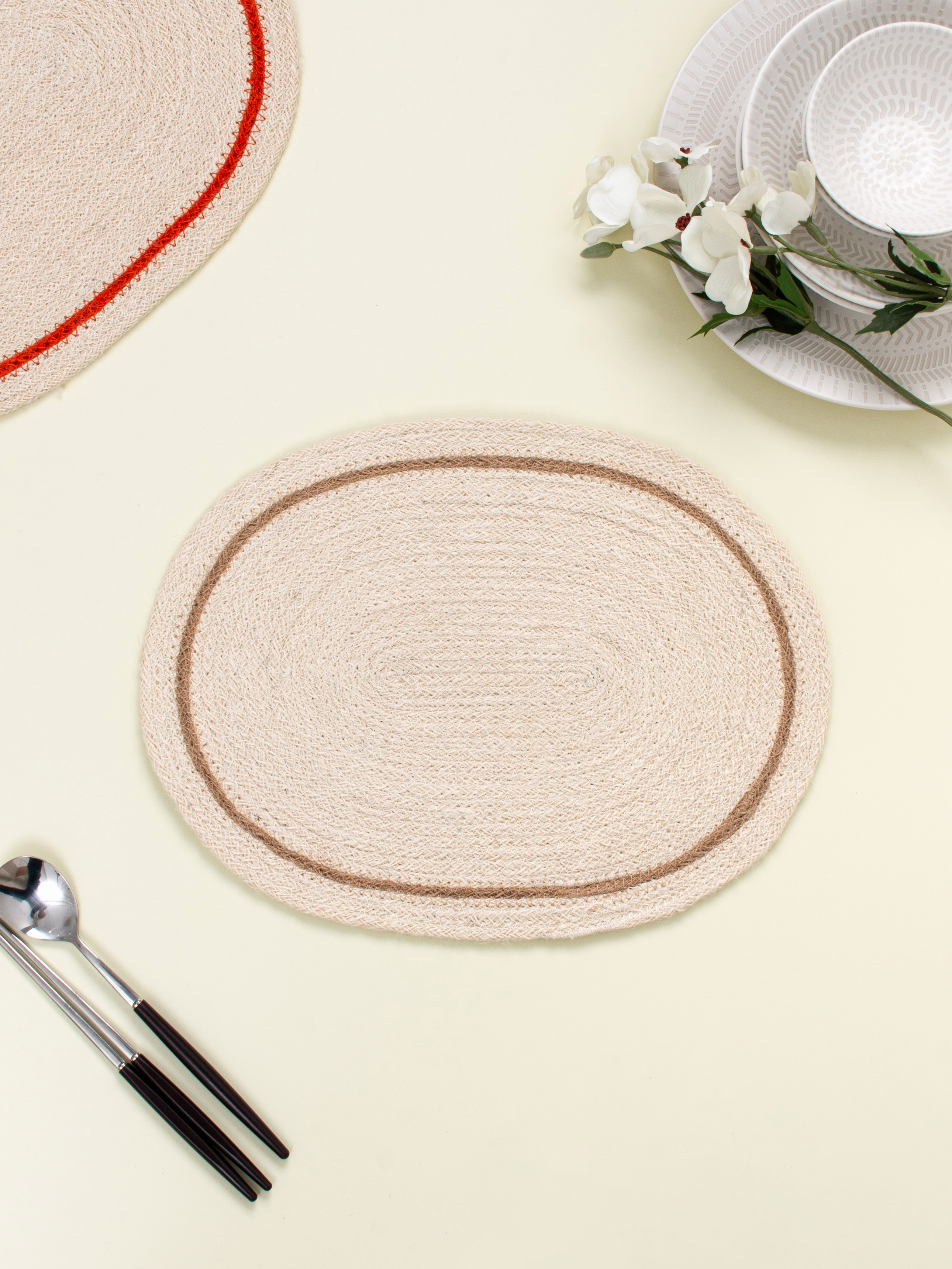 DAISO Give Thanks Jute Oval Table Mat (30*40cm)