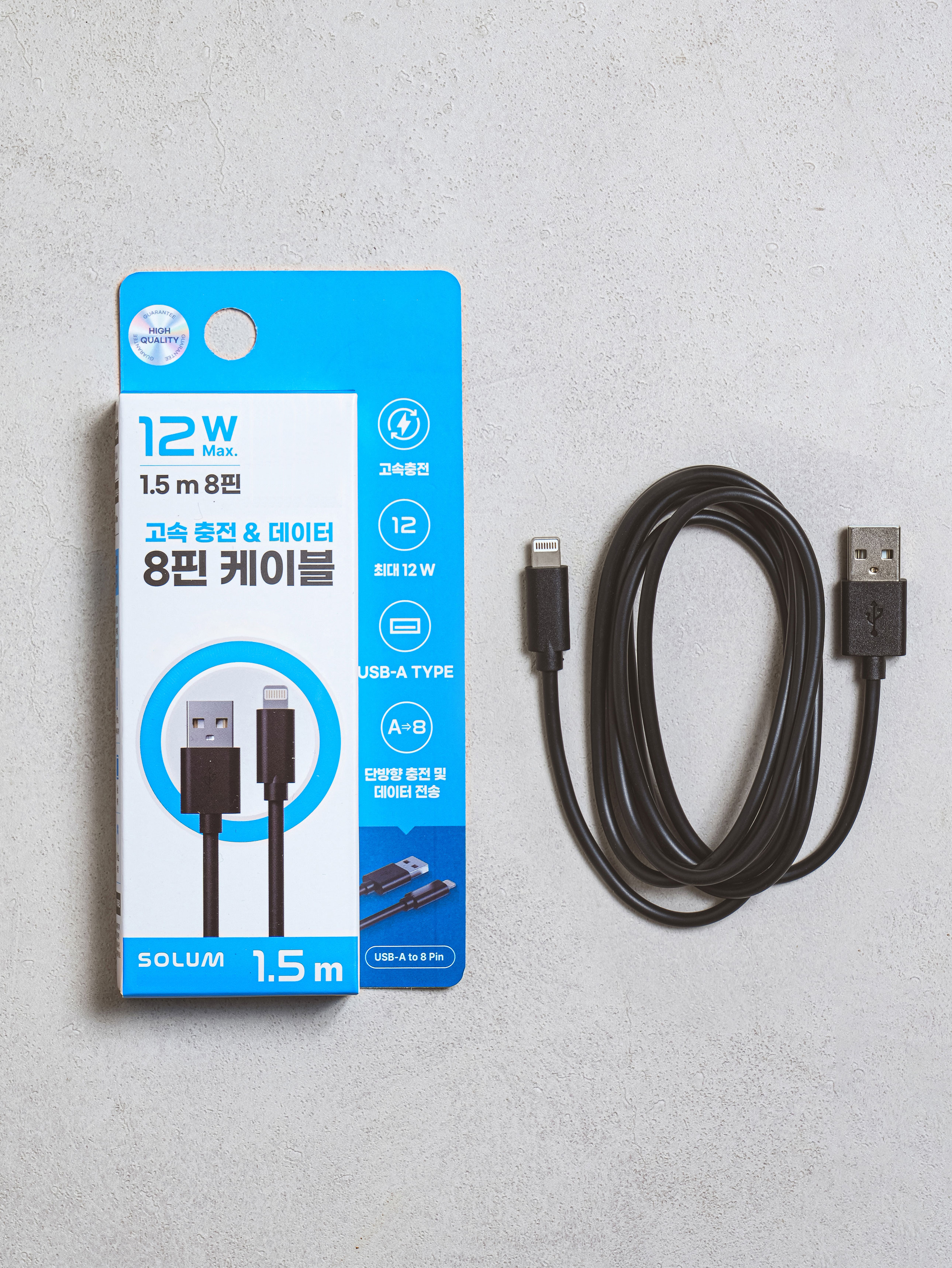 DAISO A TO 8 Cable 1.5m -S(Black)