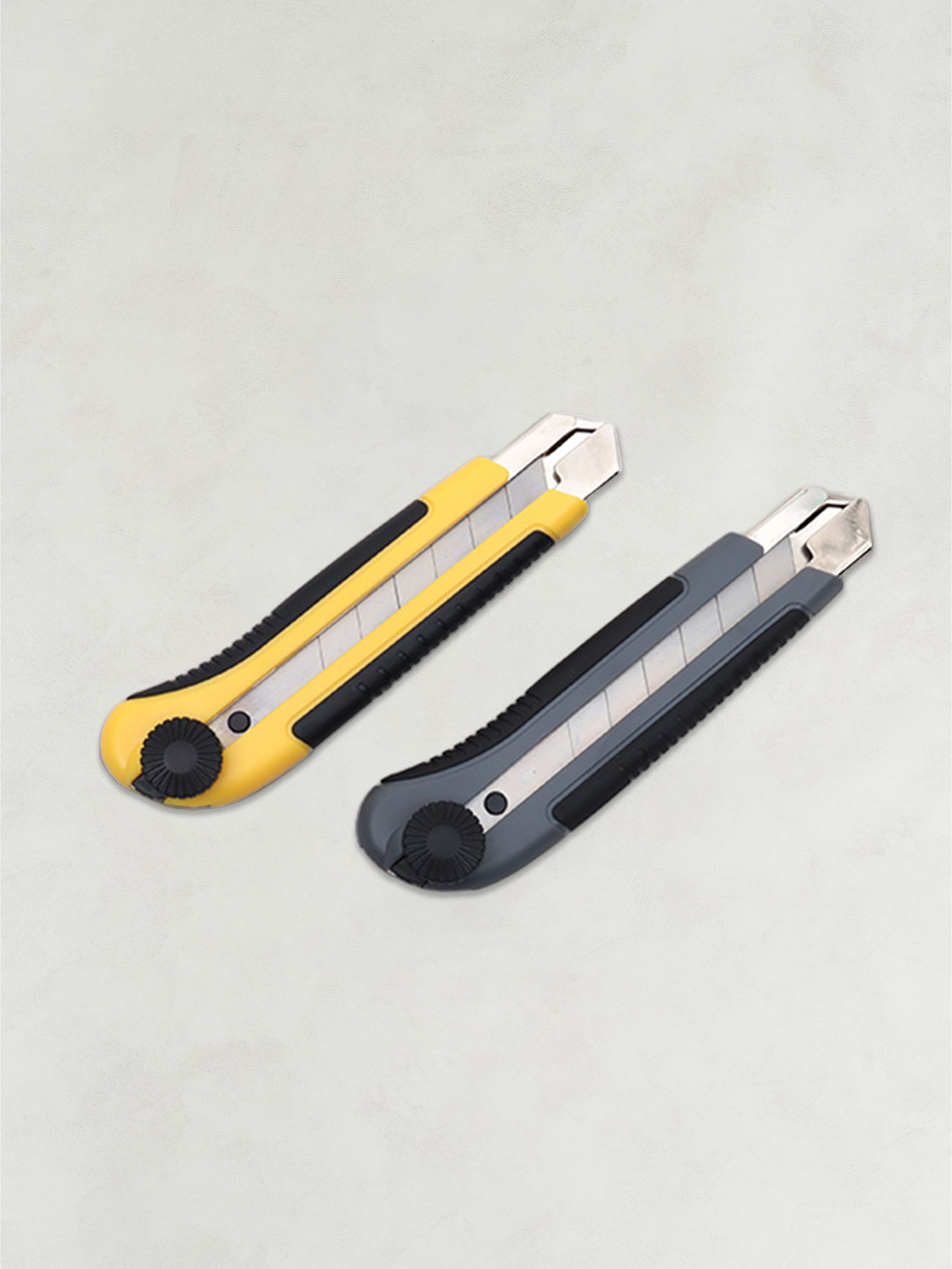 DAISO Large-Size Cutter Knife 25mm