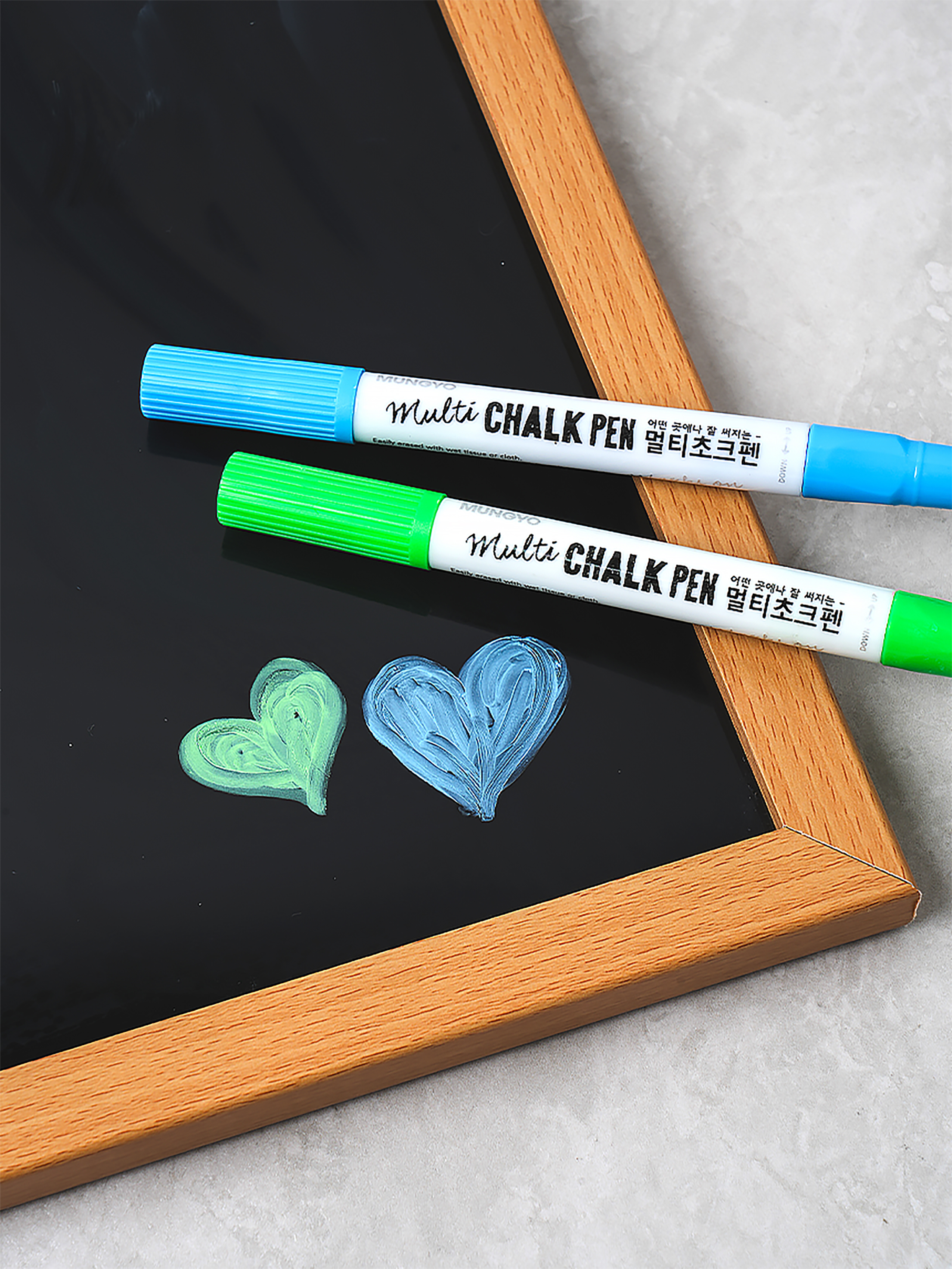 DAISO Munkyo Multi-Chalk Pen (Green, Blue/2 pcs)