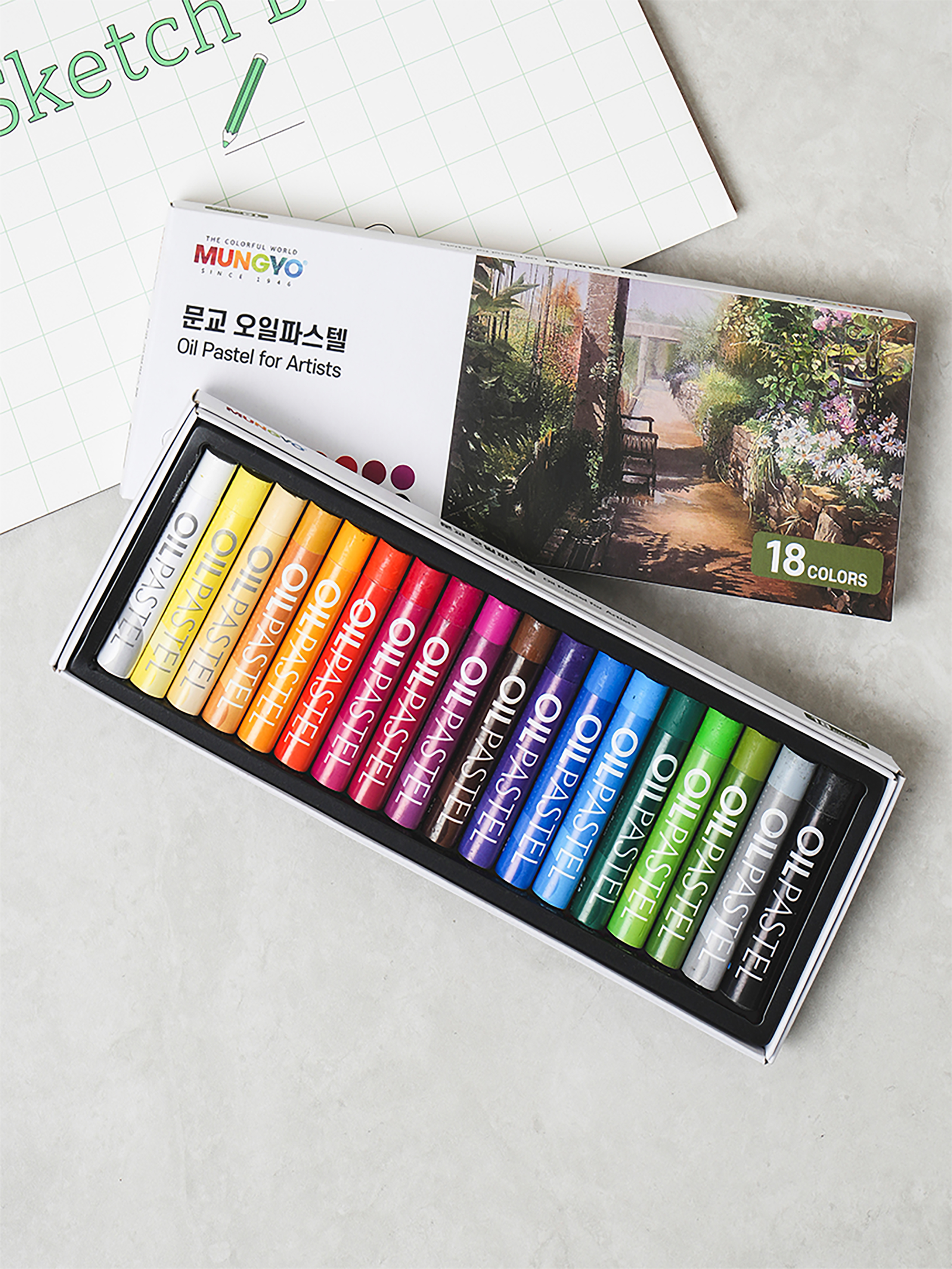 DAISO Mungyo Oil Pastels (18 pieces)