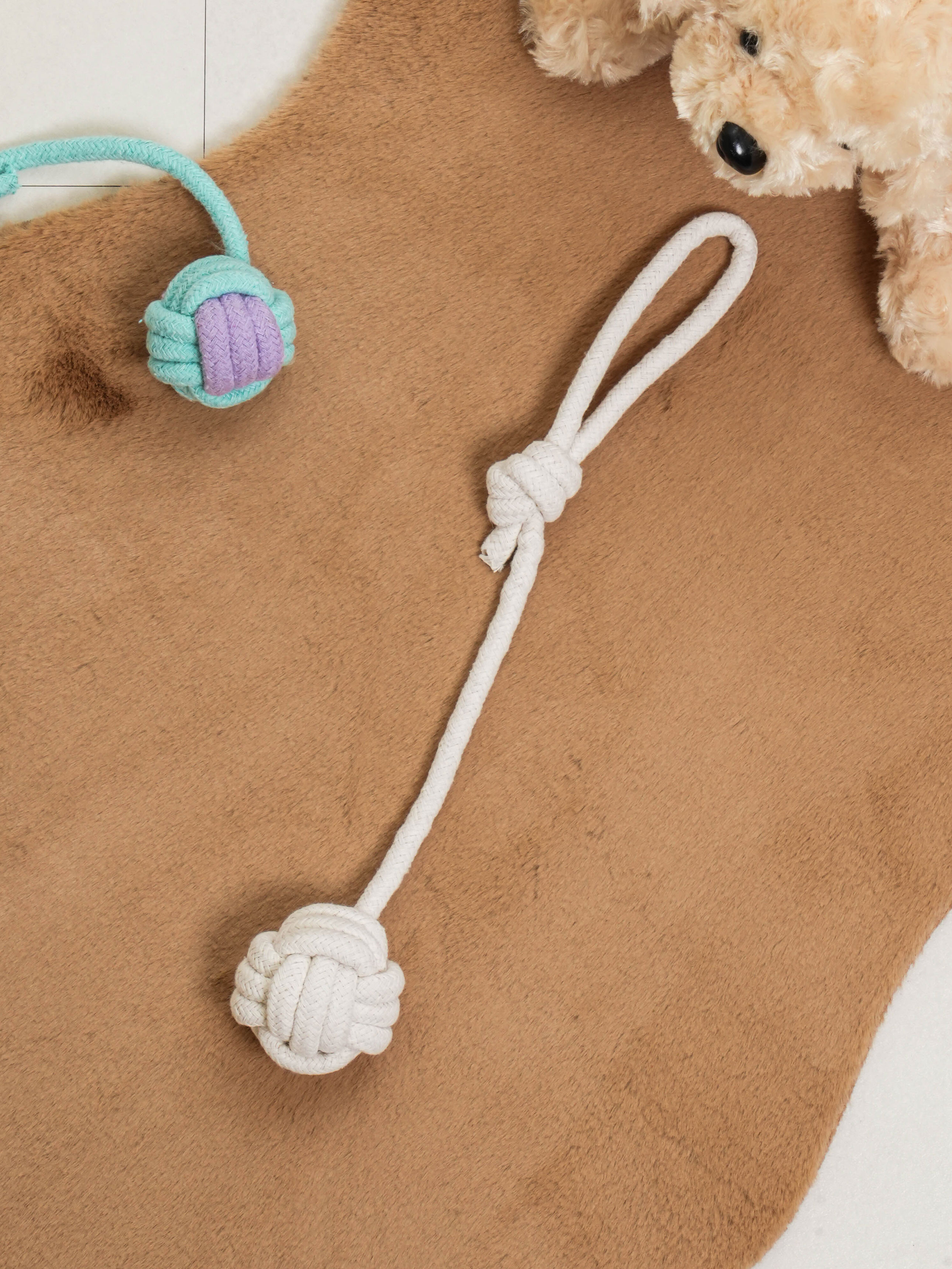 DAISO Pet Tug Toy Long Ball