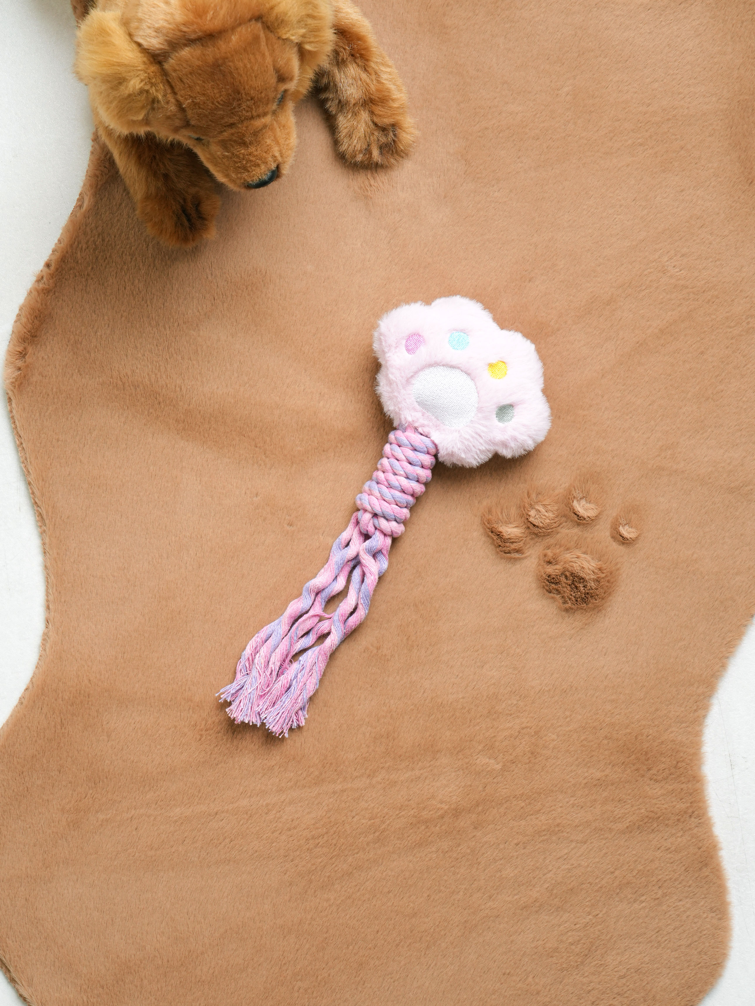 DAISO Pet Paw Shaped Tug Toy