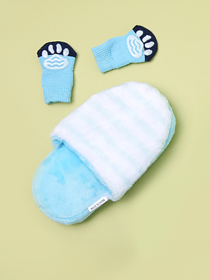 DAISO Pet slipper toy