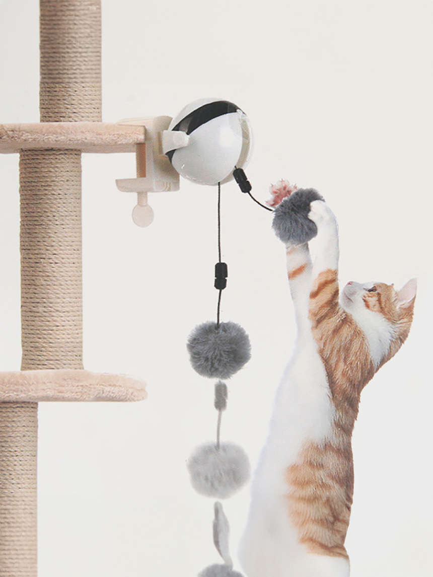 DAISO Cat Lifting Toy (Electric)