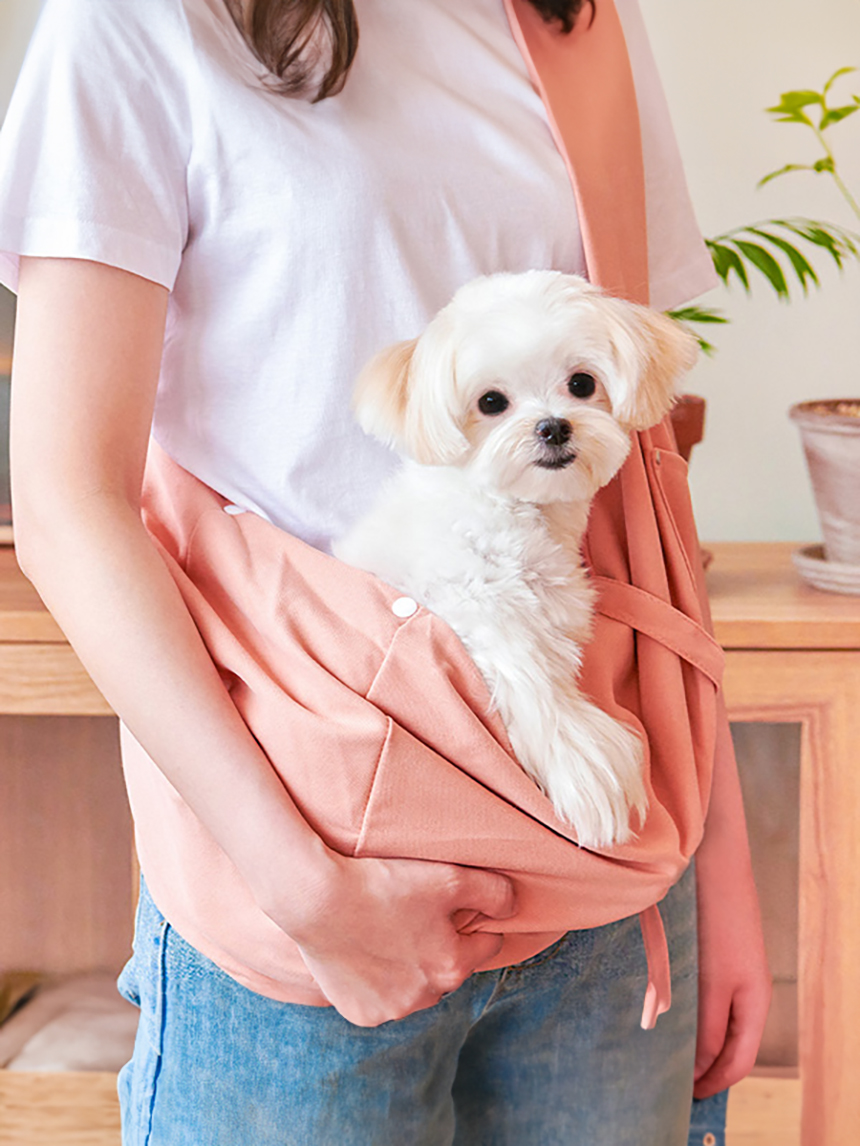 DAISO Cozy pet sling bag