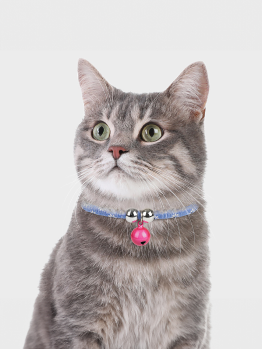 DAISO Cat Bell Necklace