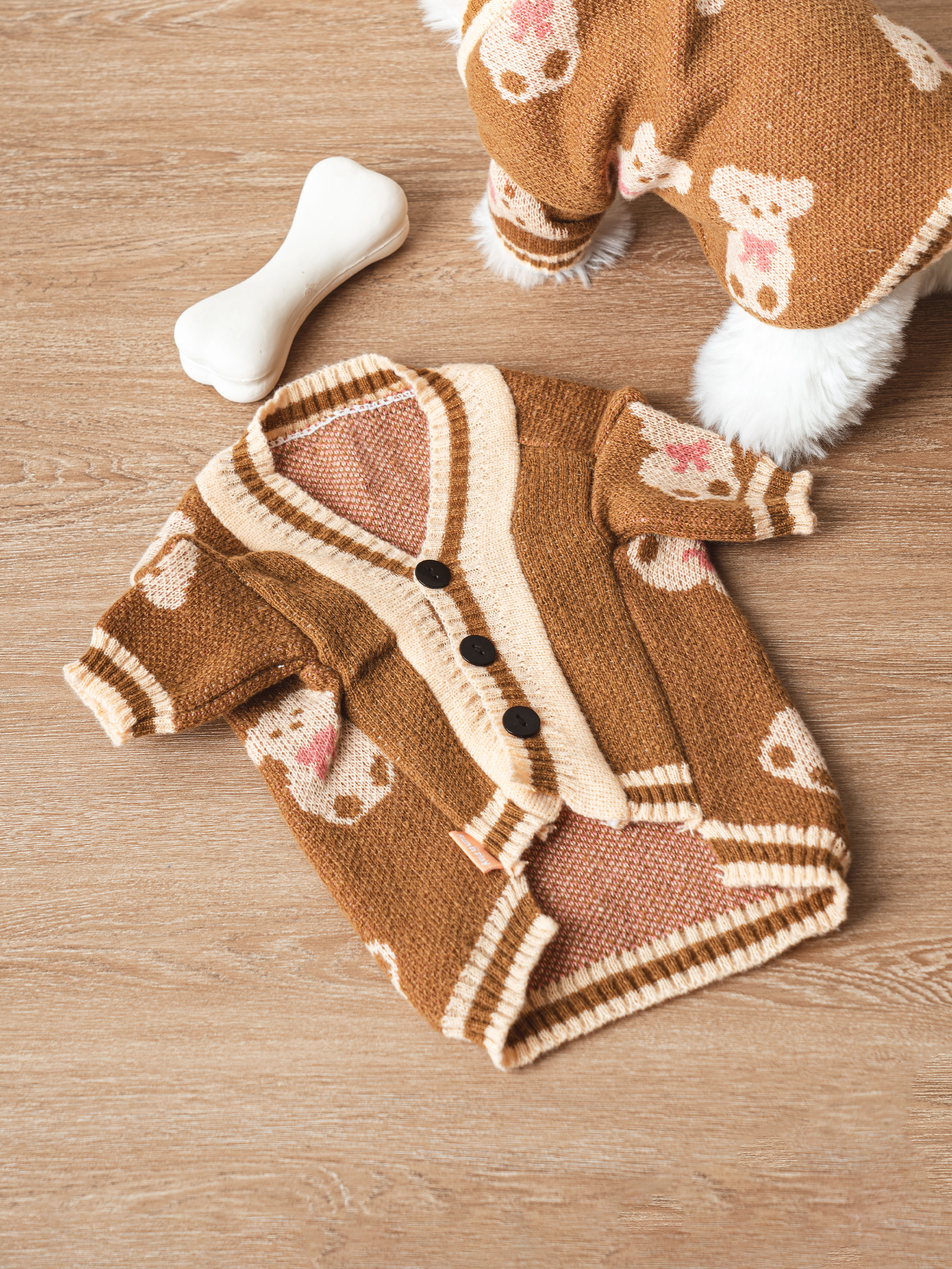 DAISO Pet_Teddy Bear Cardigan L