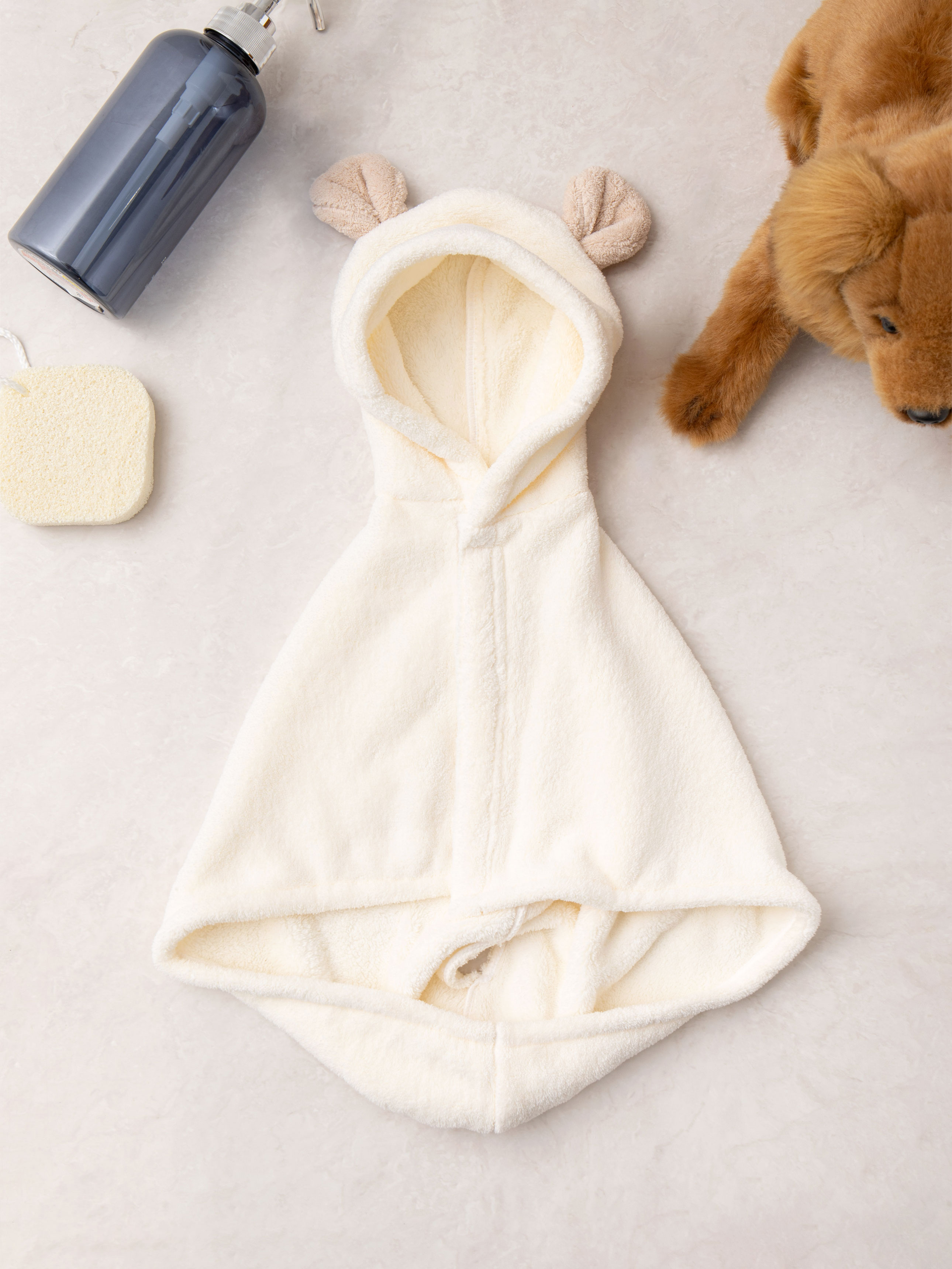 DAISO Pet shower gown (hood)