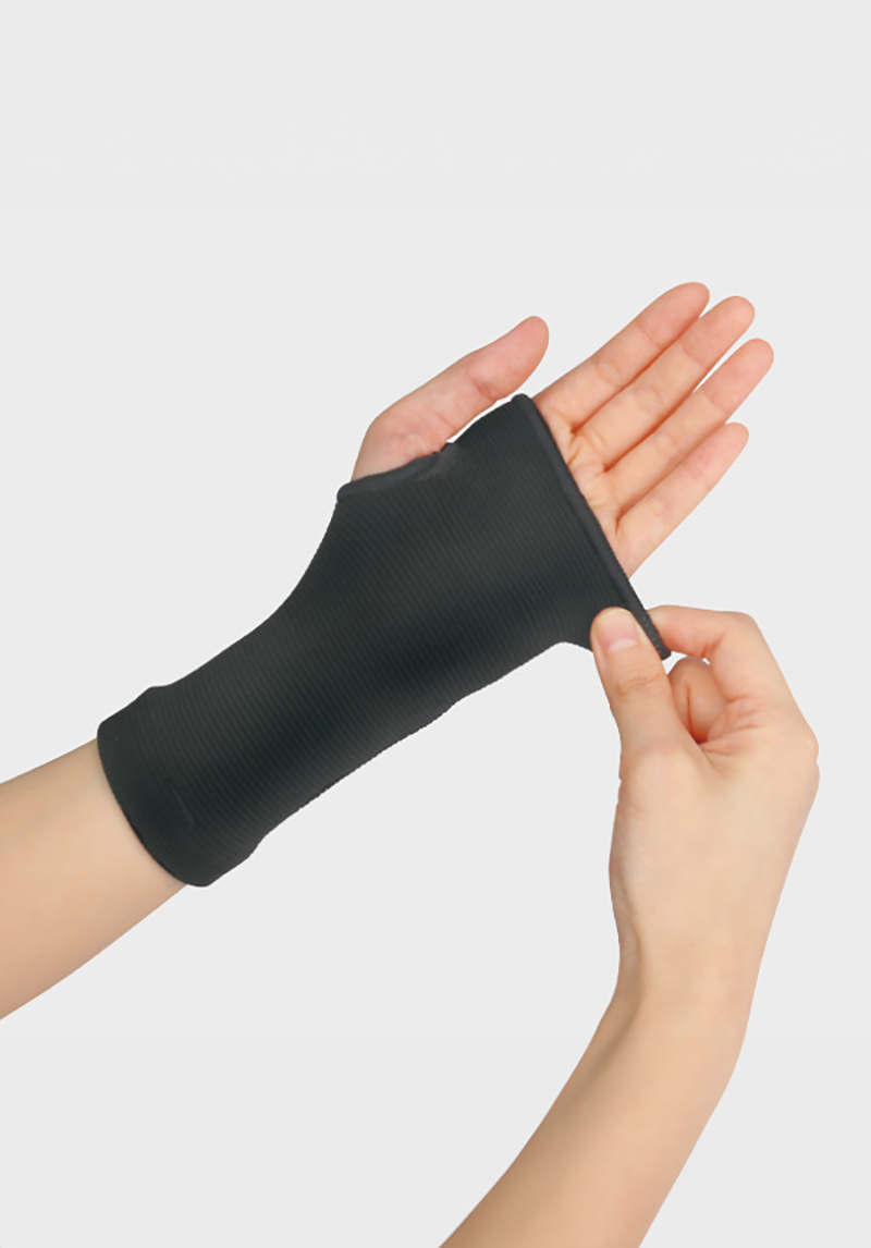 DAISO Basic protector (hand + wrist)