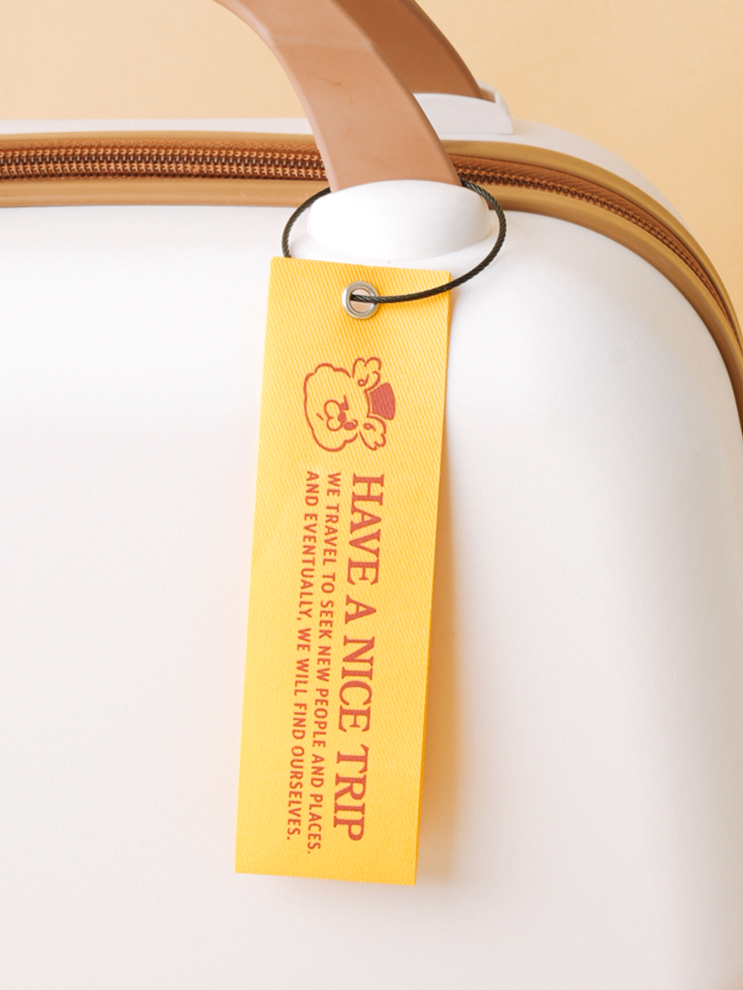 DAISO Travel_Yellow Fabric Name Tag