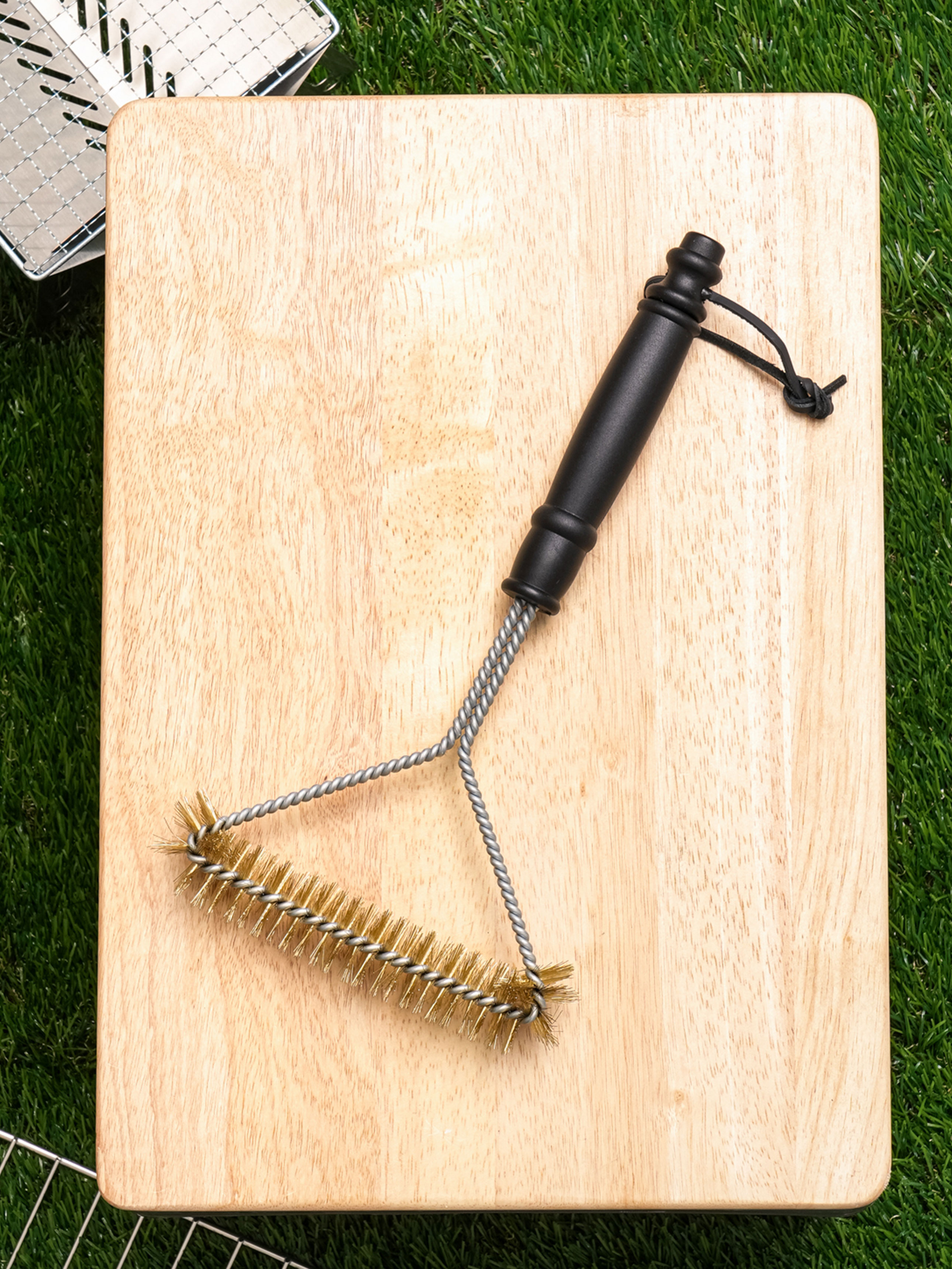 DAISO Camping BBQ Cleaning Brush T-Shaped