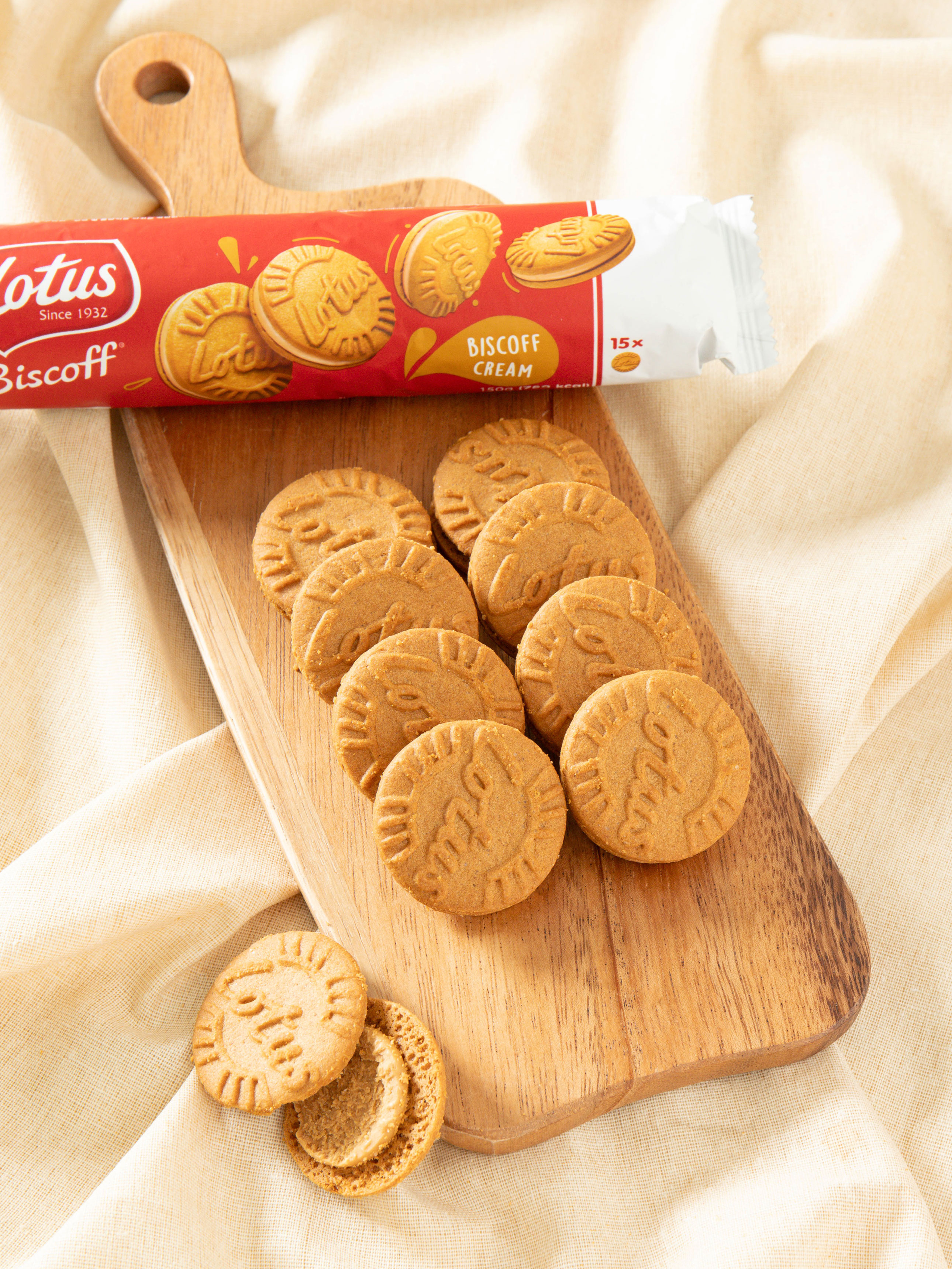 DAISO Lotus Biscoff Sand Cream (150g)