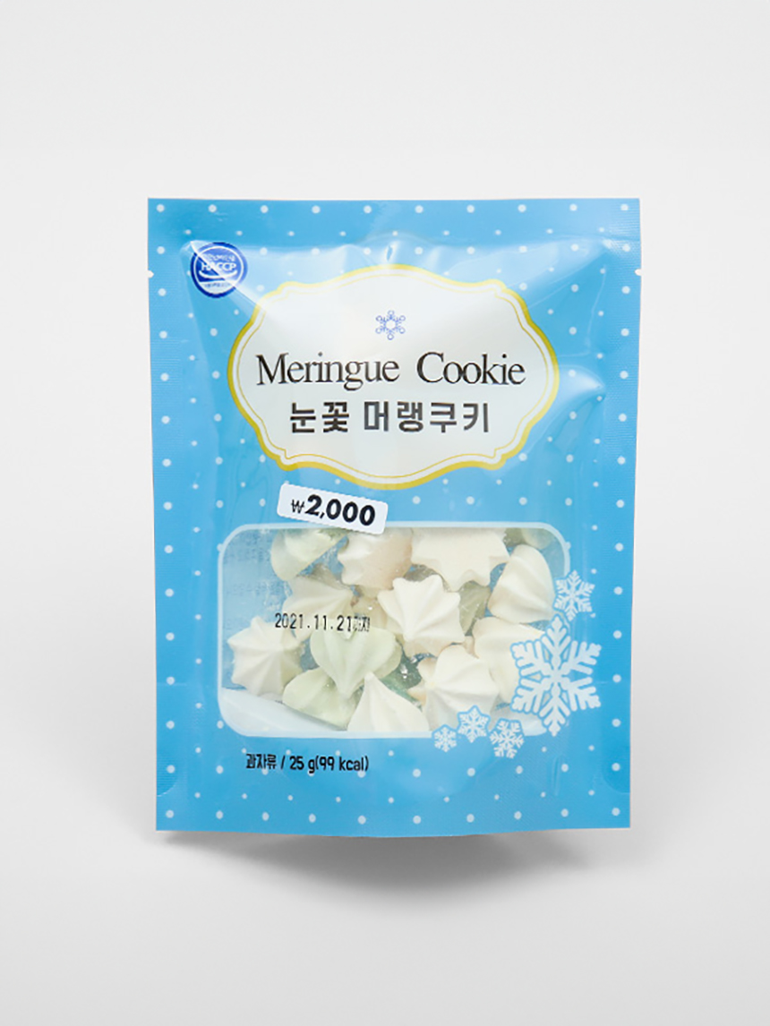 DAISO Snowflake Meringue Cookies (25g)