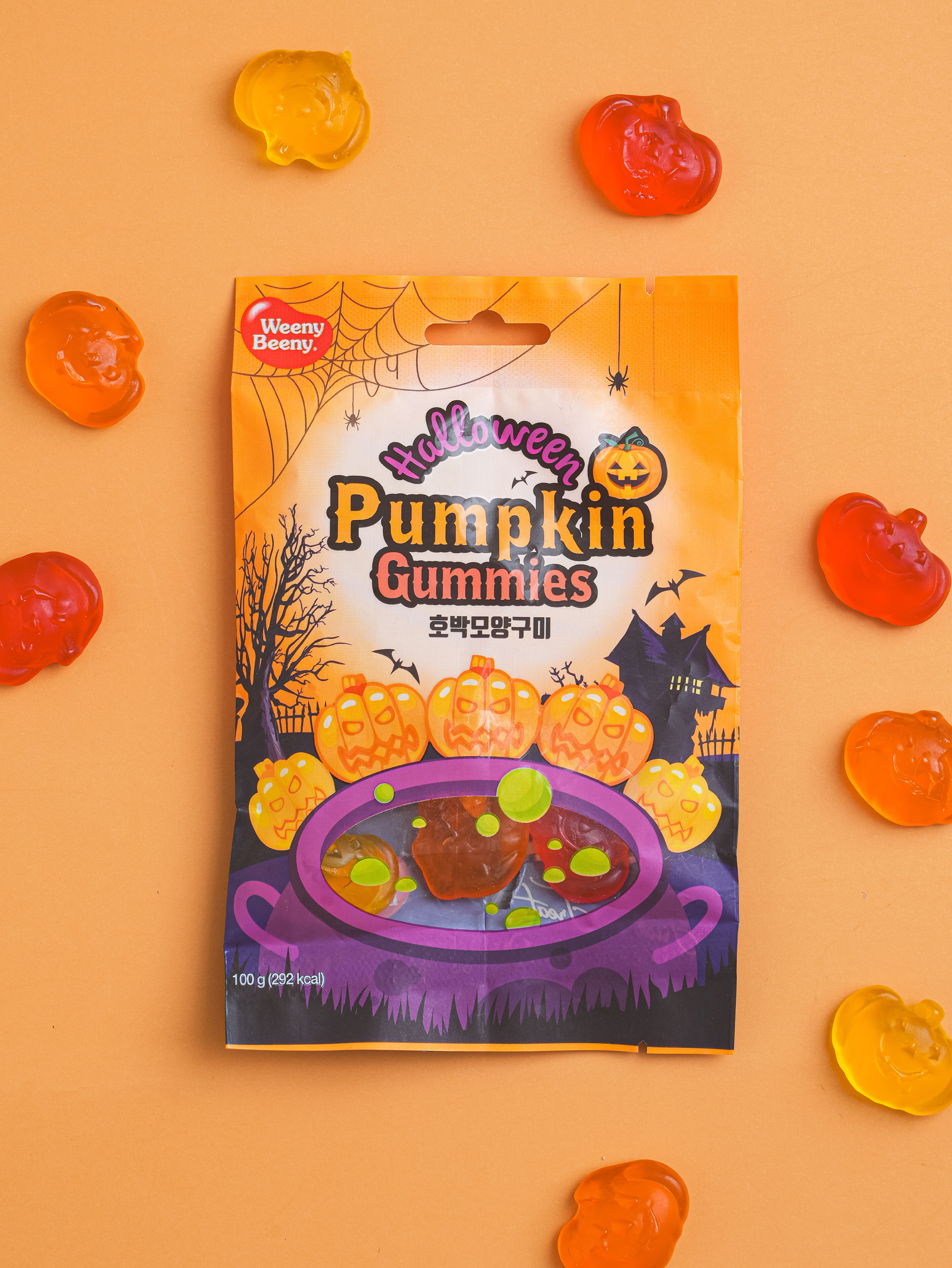 DAISO Halloween Pumpkin Shaped Gummy (100g)