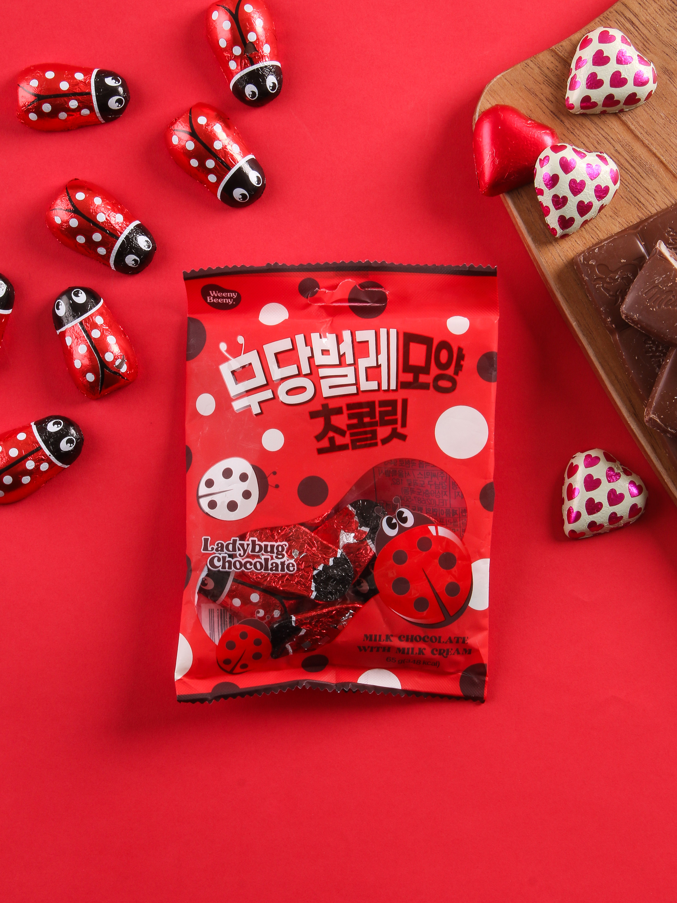 DAISO Ladybug shaped chocolate (65g)