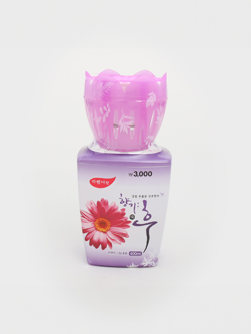 DAISO Indoor liquid air freshener (Lavender)