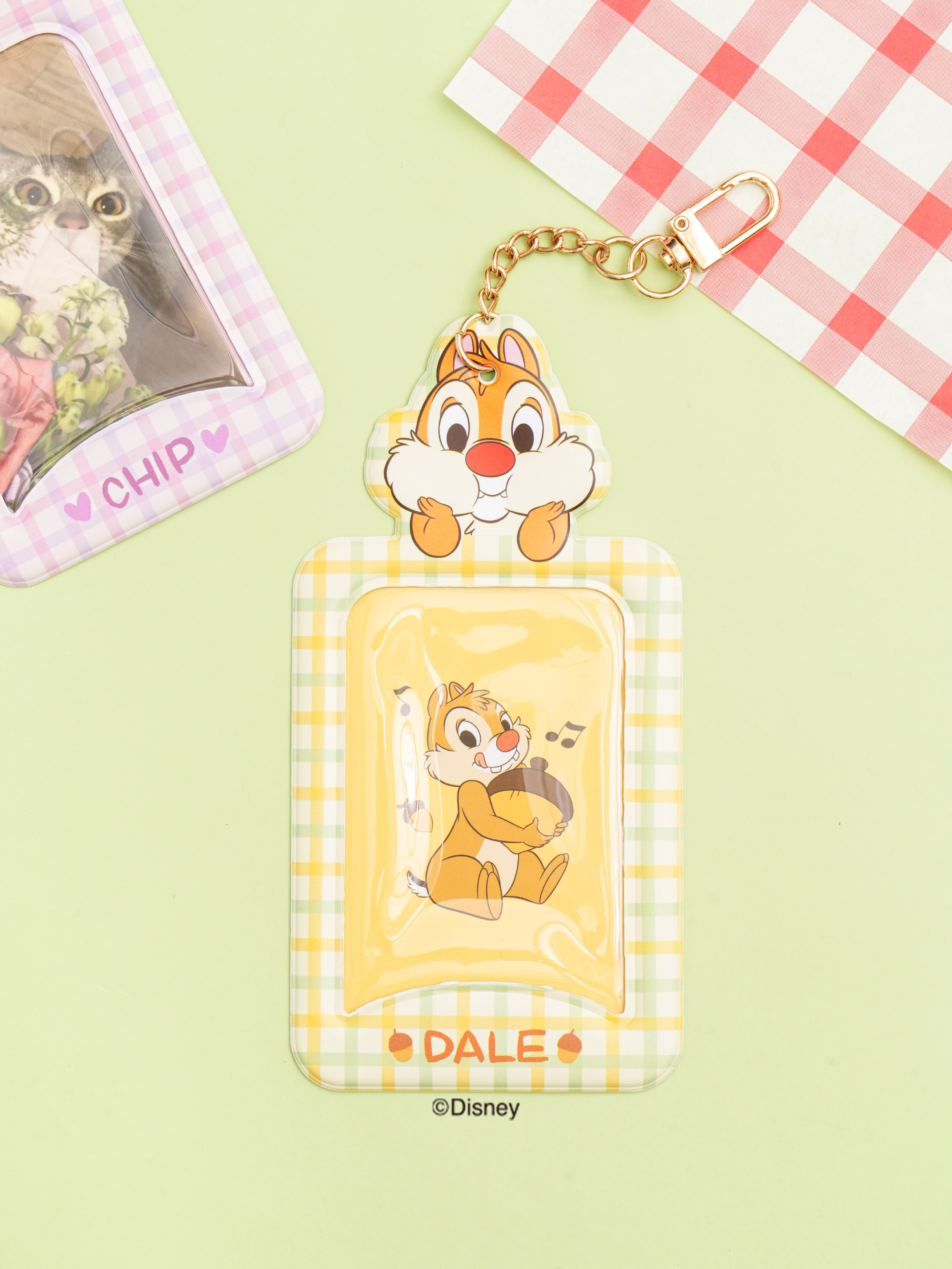 DAISO Disney_Paul Cookie Ring Photo Card Case