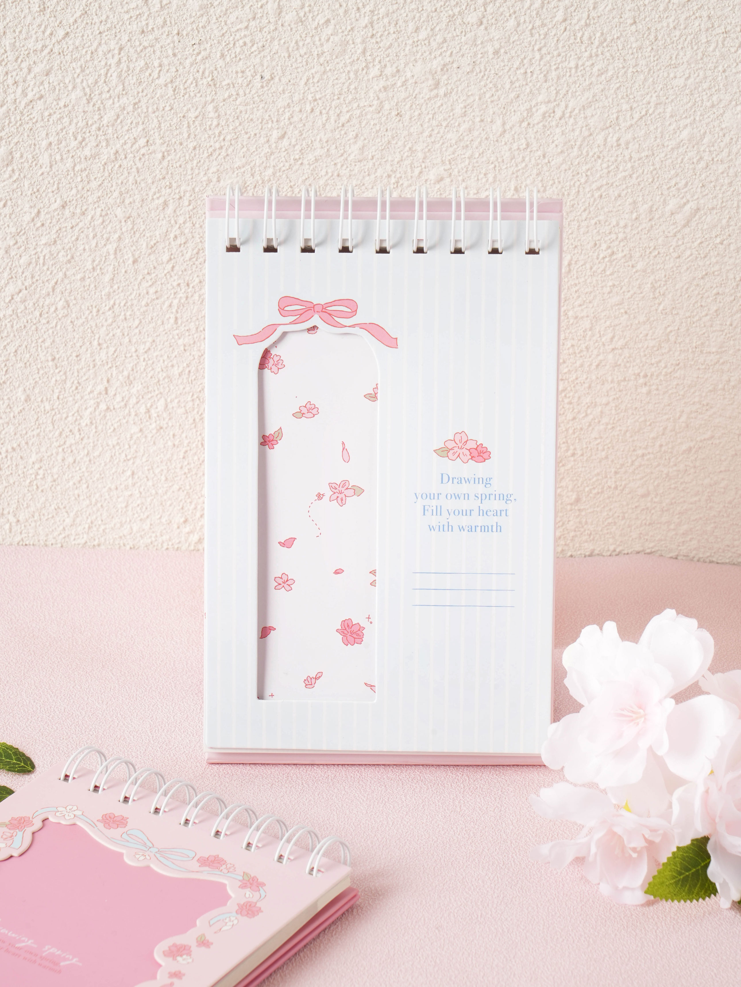 DAISO Bom Bom Adhesive Standing Album (12 sheets)